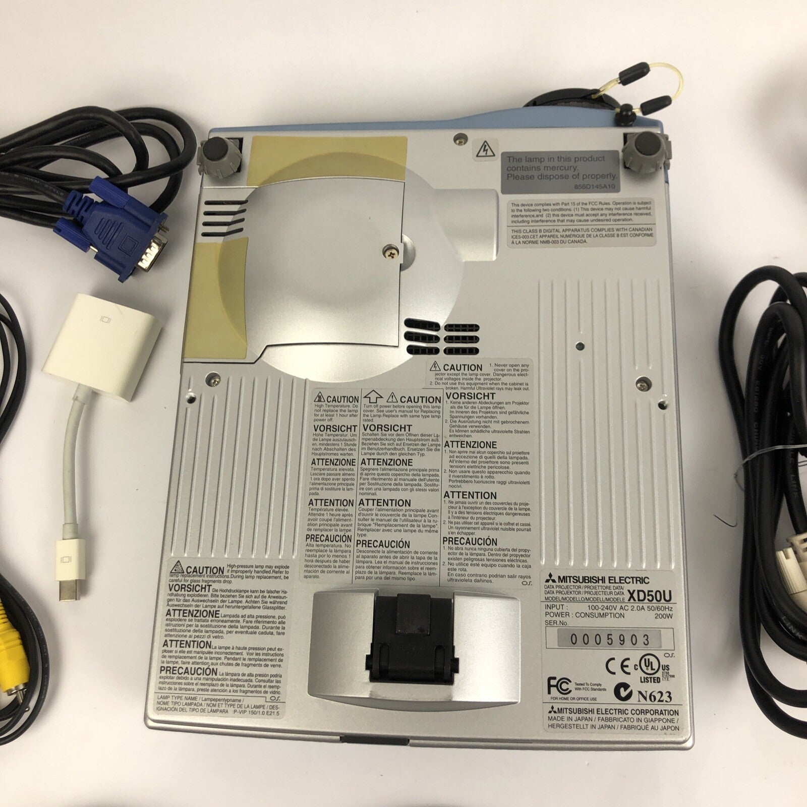 Mitsubishi XD50U Mini-Mits XGA Portable Projector + Remote w/ Carrying Case VGC