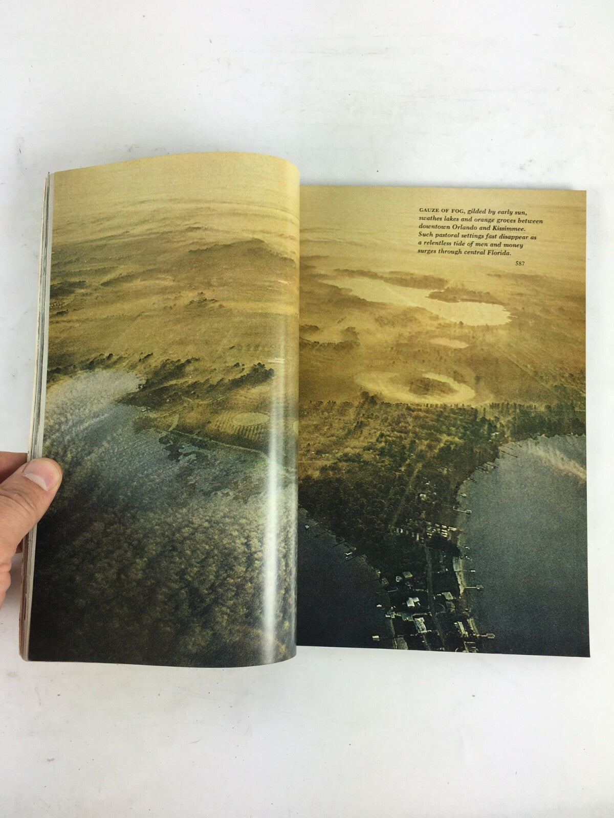 November 1973 National Geographic Magazine Florida Hearland Turkomans Robert F.