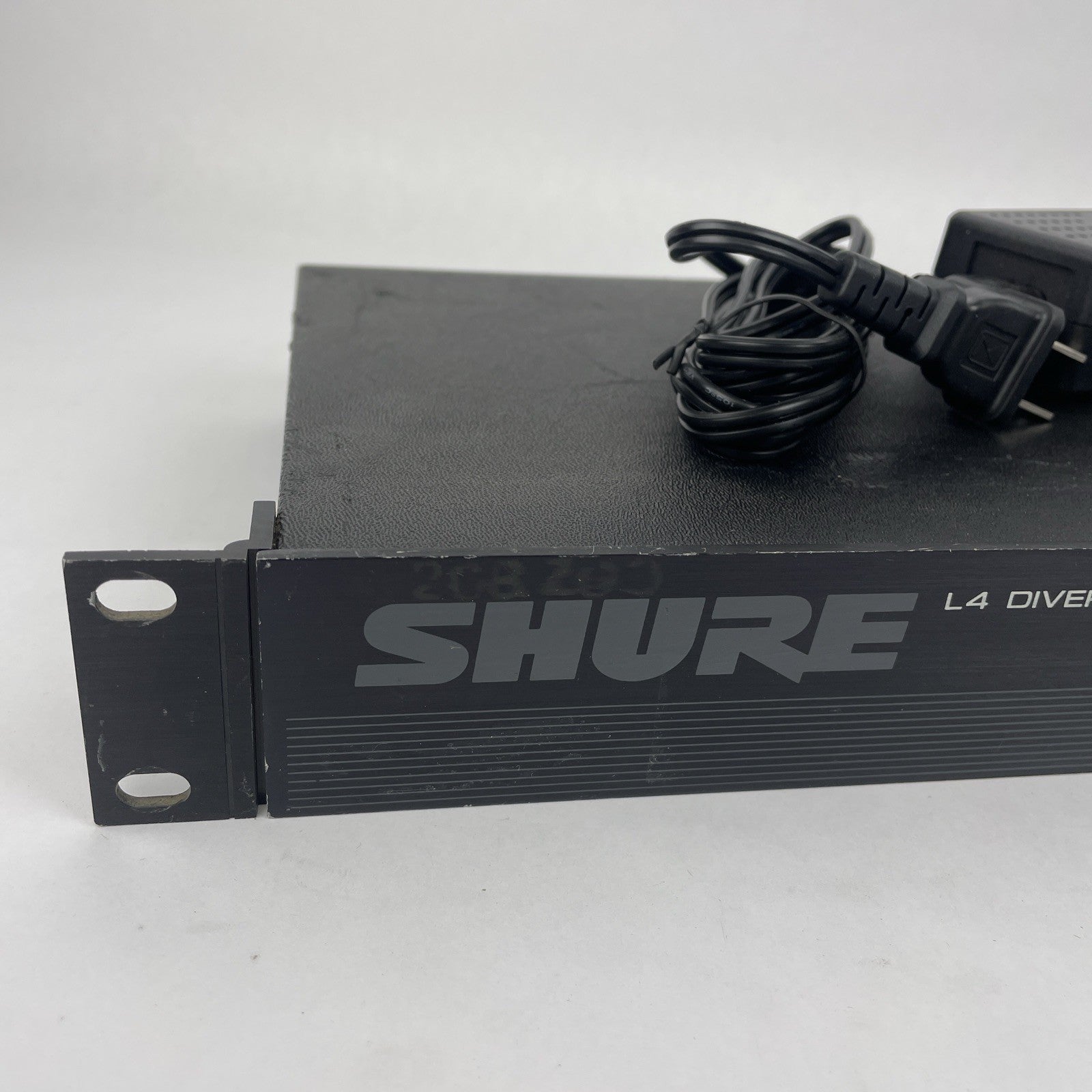 Shure Brothers L4-CV Marcad Diversity Wireless Receiver w/ Power Supply Rack Ear