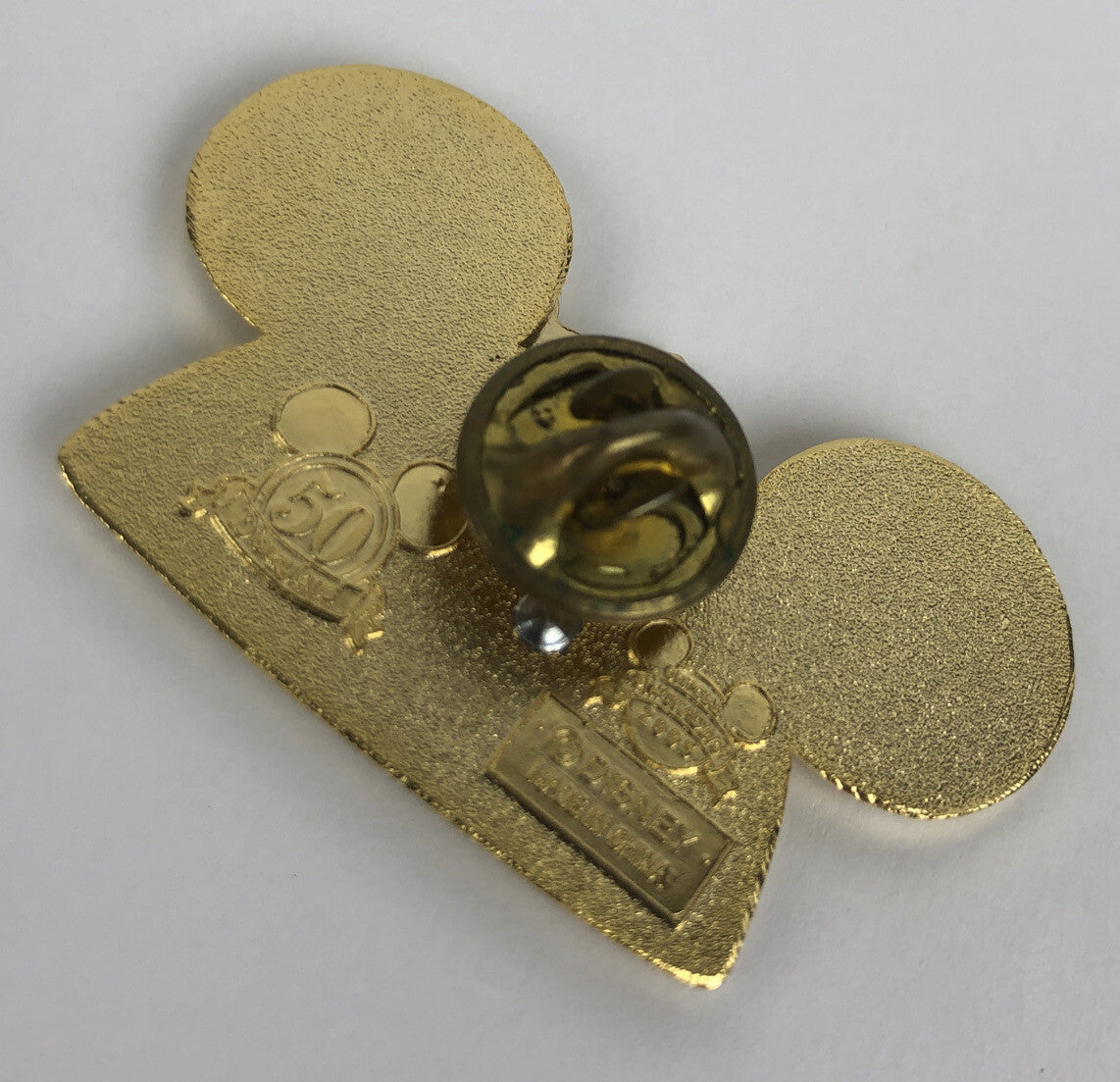 Disneyland Resort Anniversary Lapel Pin Mickey Mouse Ears Gold Tone Brooch 2005