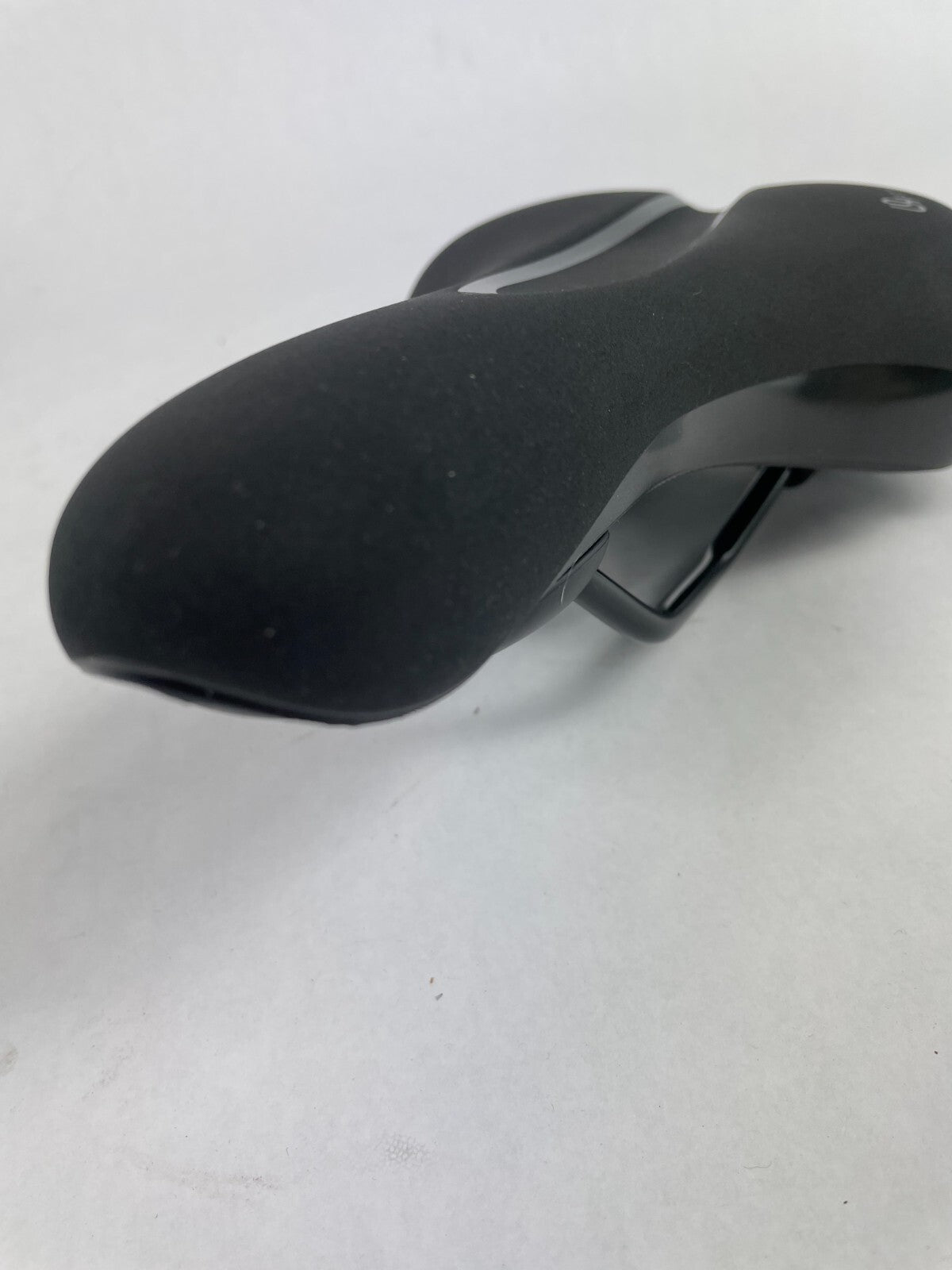 Selle Royal Explora Athletic comfortable black bicycle saddle for fitness and commuter cycling