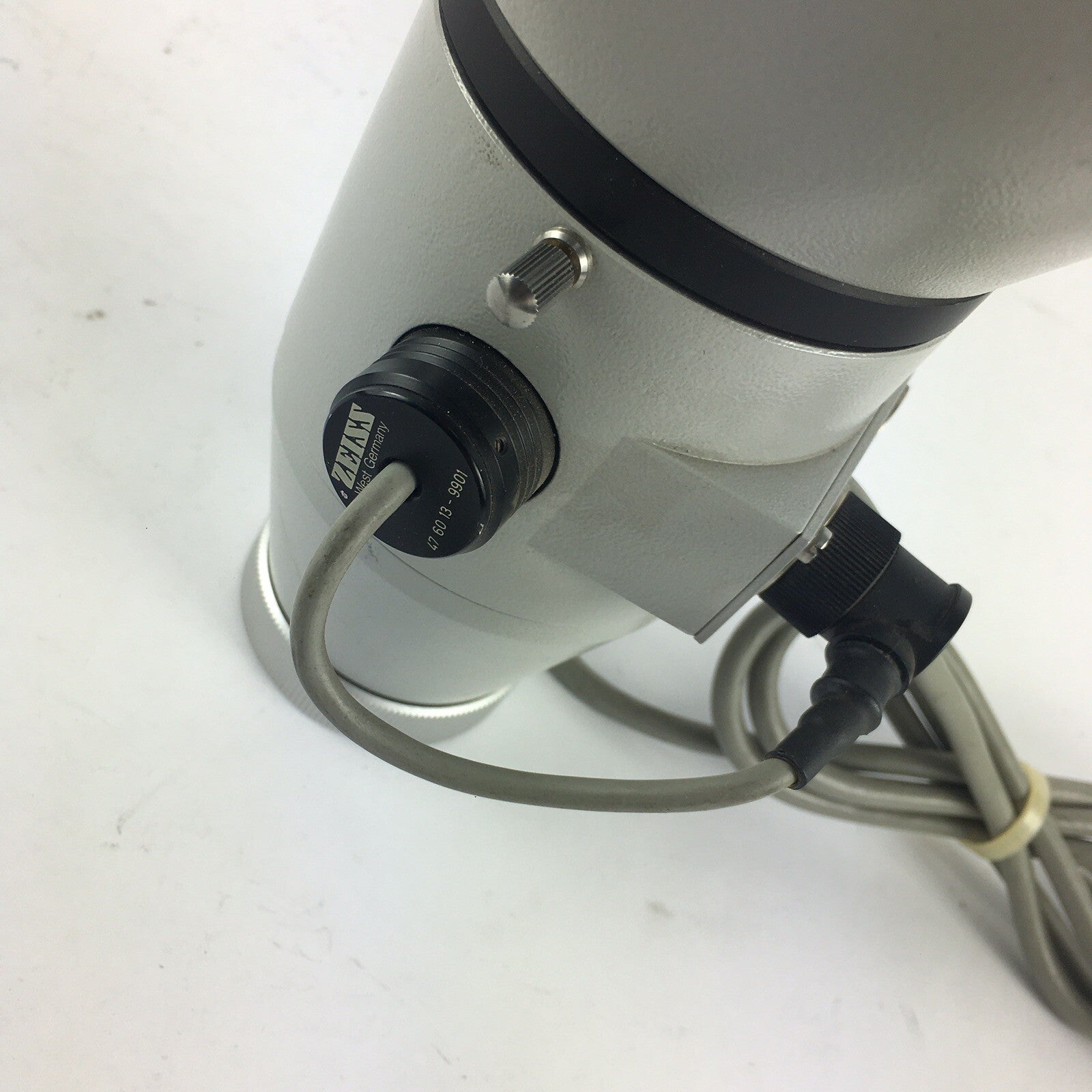 Zeiss Microscope Mount Shutter 47 60 57 + Prontor Magnetic Shutter 47 60 13 9901