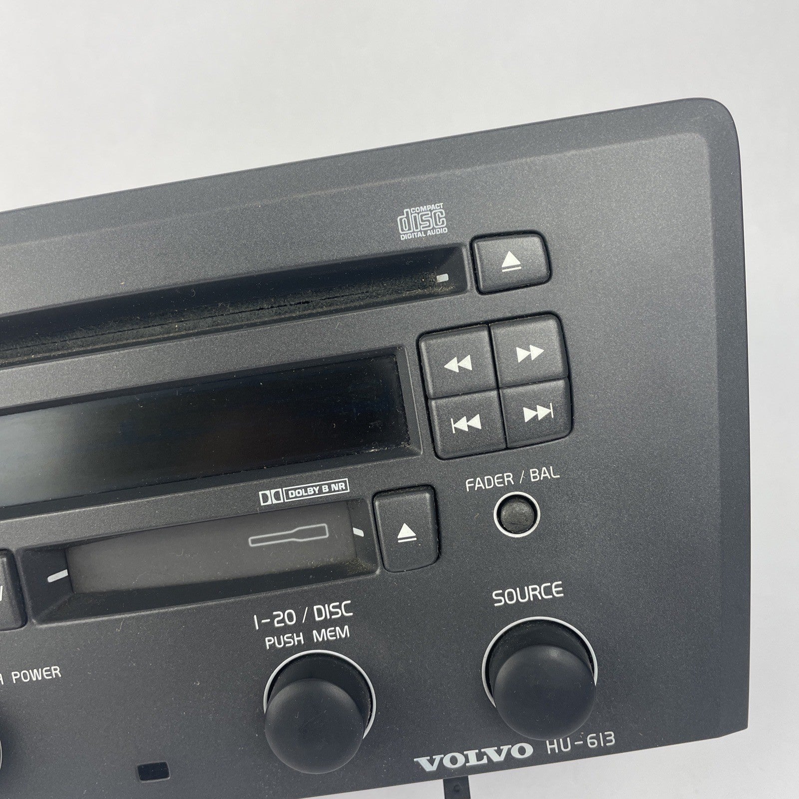 Audio Equipment Radio Receiver ID HU-613 Fits 01-05 VOLVO 60 SERIES 1380114