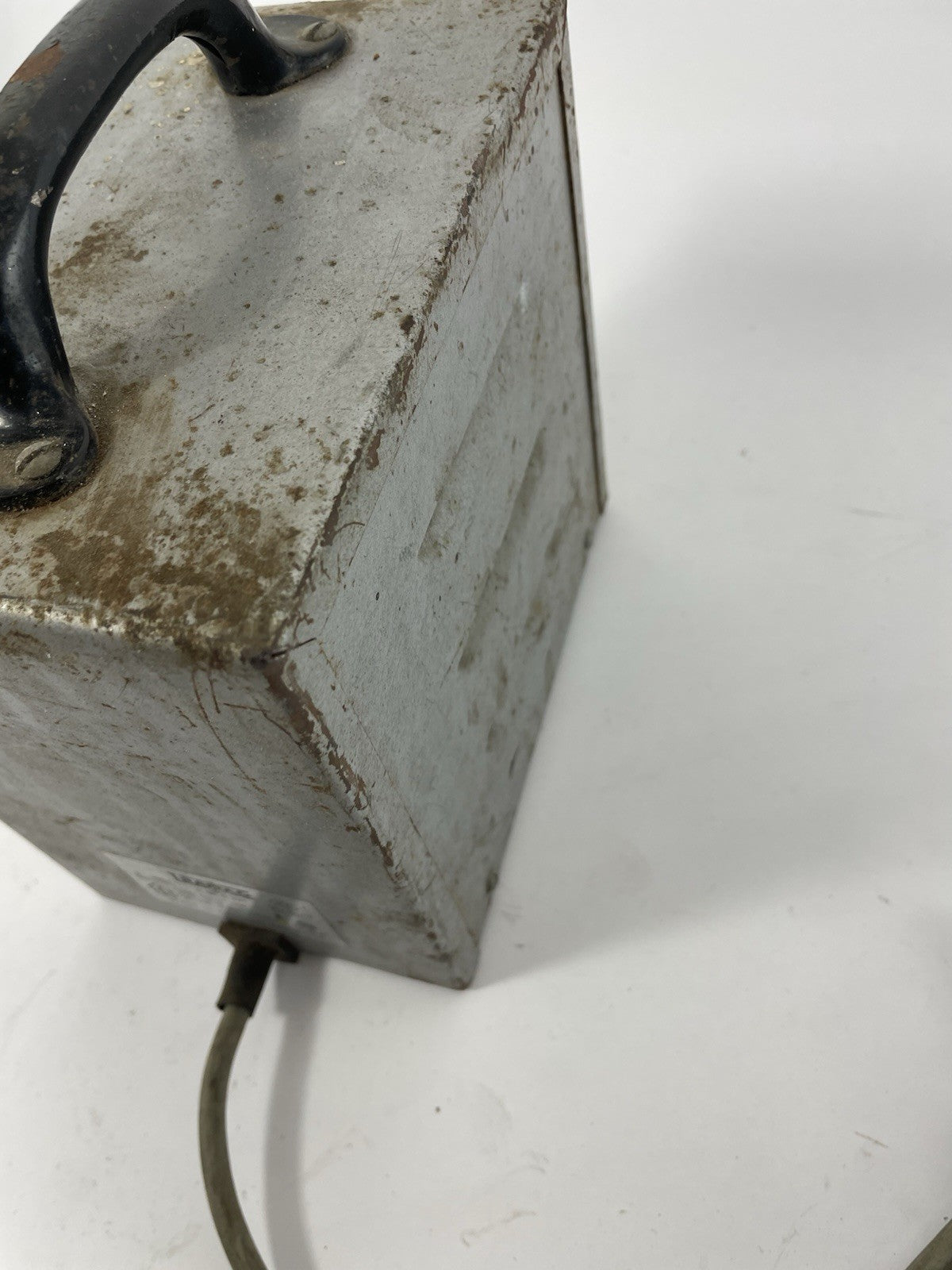 Tramag C751 50-60 Hz Autotransformer 750VA 220V to 110V Transformer
