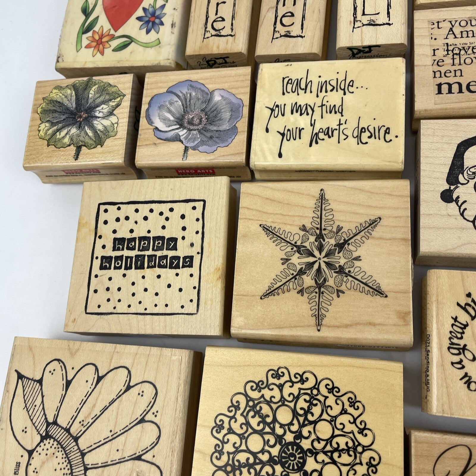 Rubber Stamp Lot of 34 SANTA Flowers Christmas Words Scrapbook Paper New Used