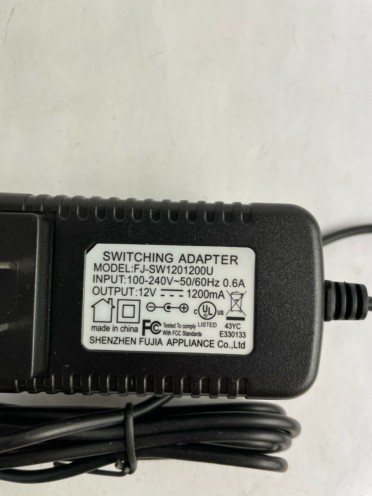 Genuine Ac Adapter FJ-SW1201200U Output 12 V 1200 mA Power Supply Adapter A79
