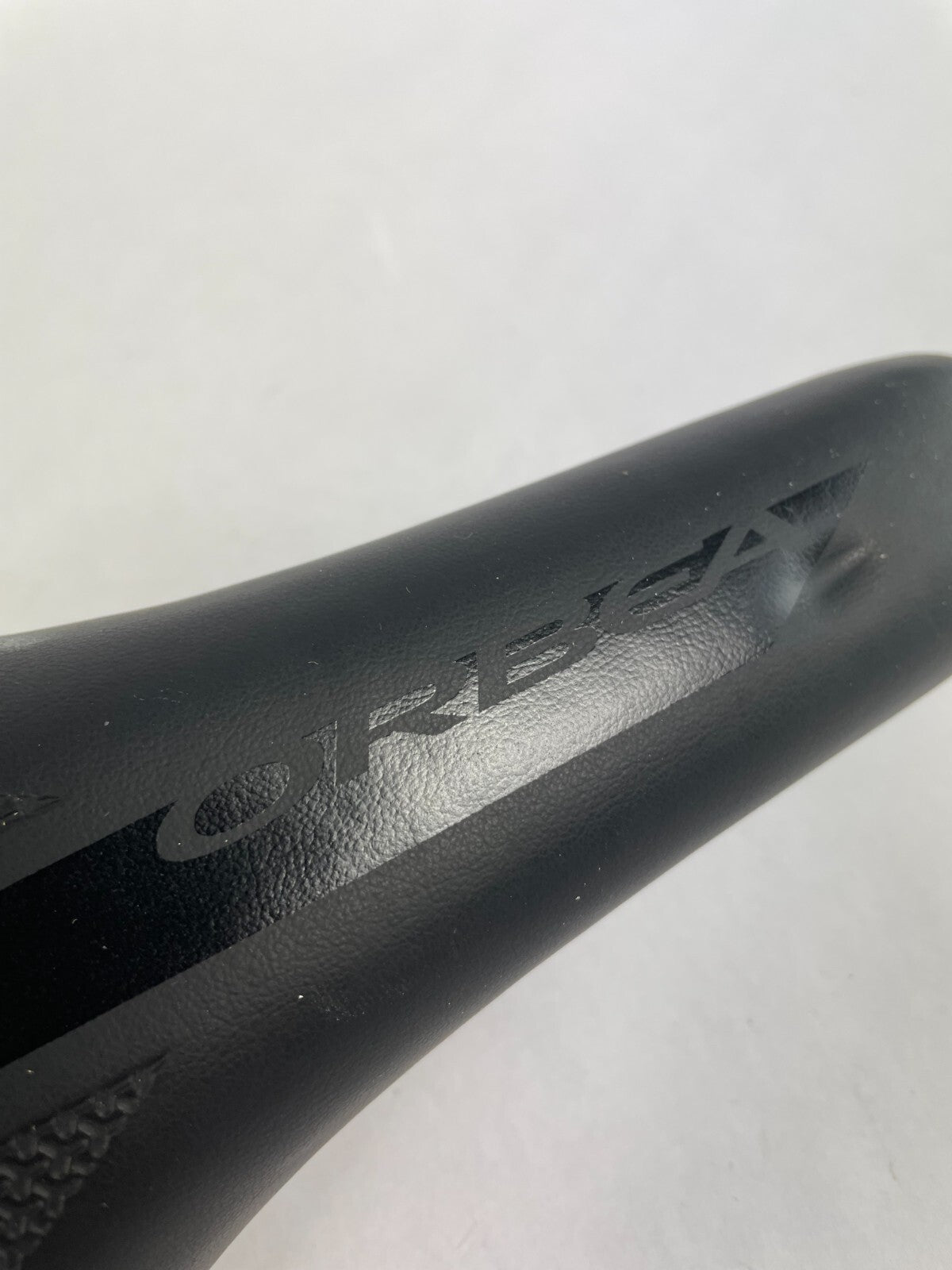 Selle Royal Explora Athletic black ergonomic bicycle saddle for road hybrid commuter and recreational cycling