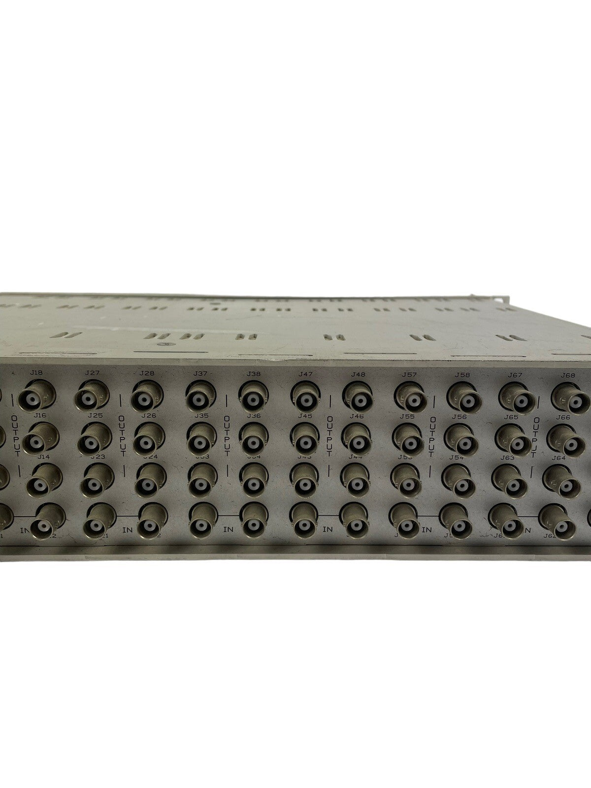 Grass Valley Group 8800 Series Video Distribution Unit with 8501 8502 8504 Cards