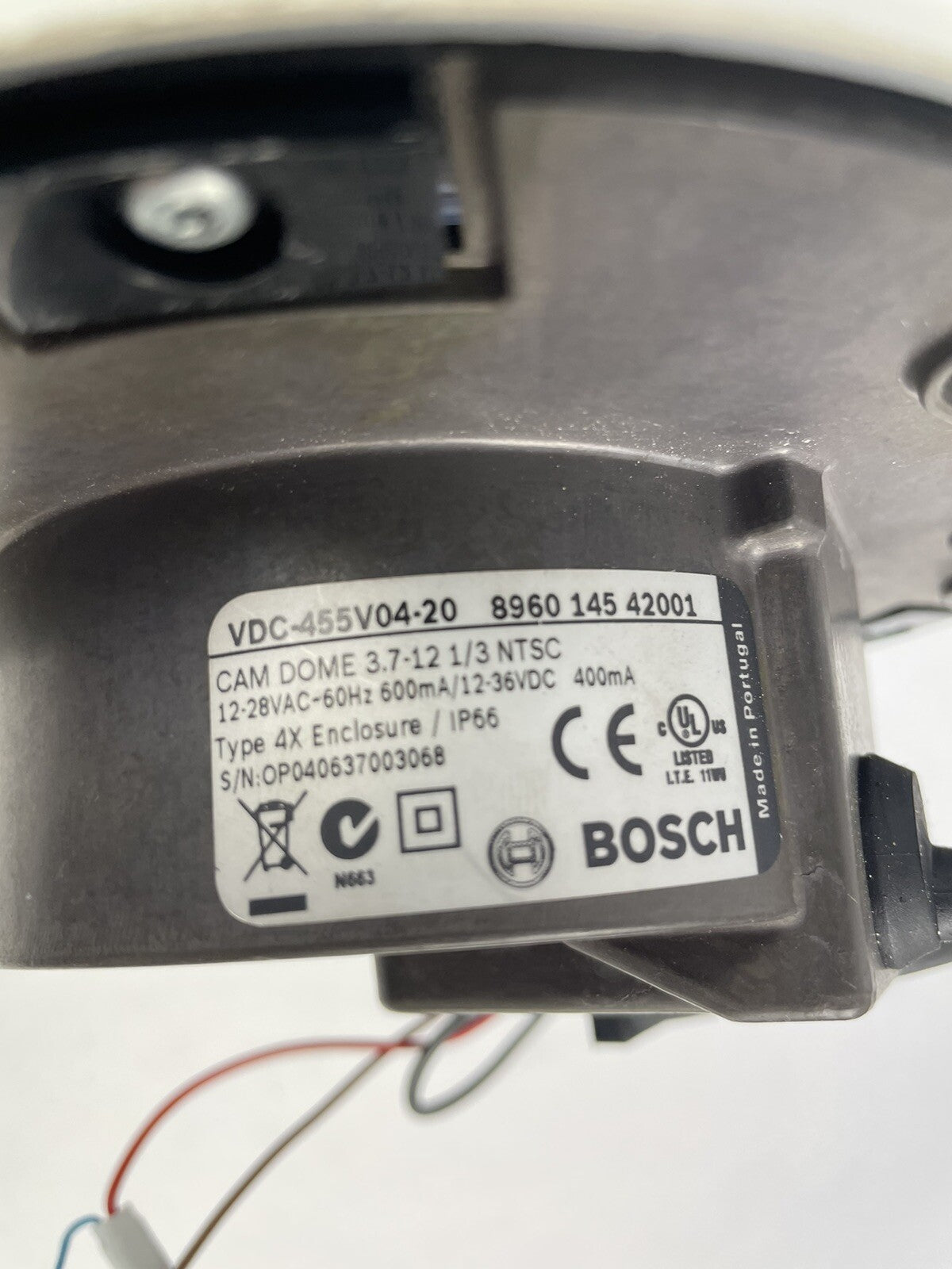 Bosch FlexiDome VDC-455V04-20 NTSC-Color 540TVL Indoor Dome Camera