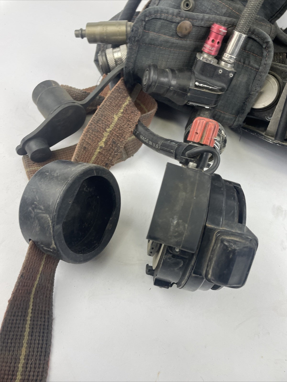 SCOTT SAFETY 4.5 4500 SCBA Air Pack Harness EZ-Flow Air Pak Plus with Sensor g