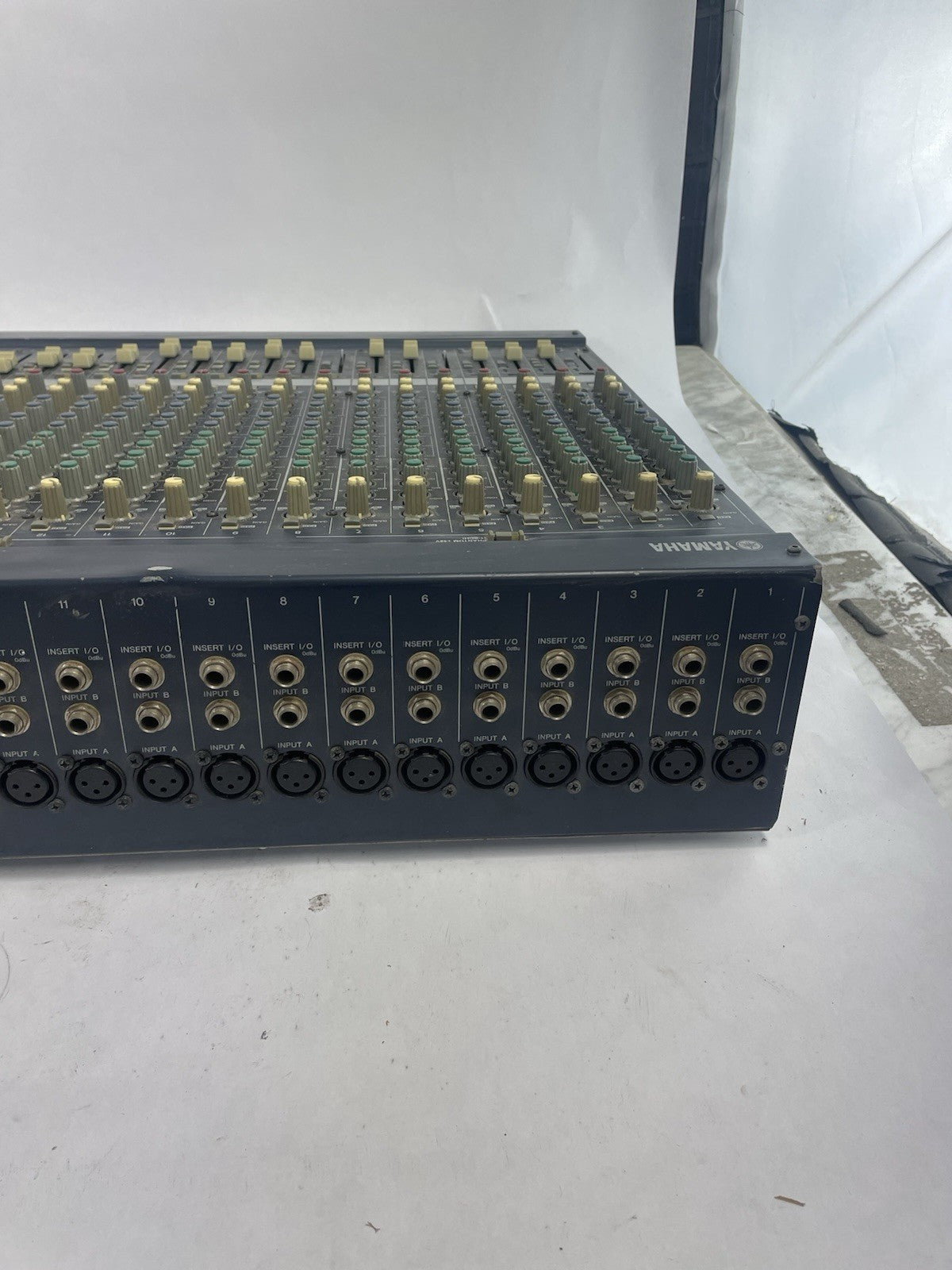 Yamaha MG32/14FX 32-Channel Mixer Mixing Board with Grundorf Travel Case