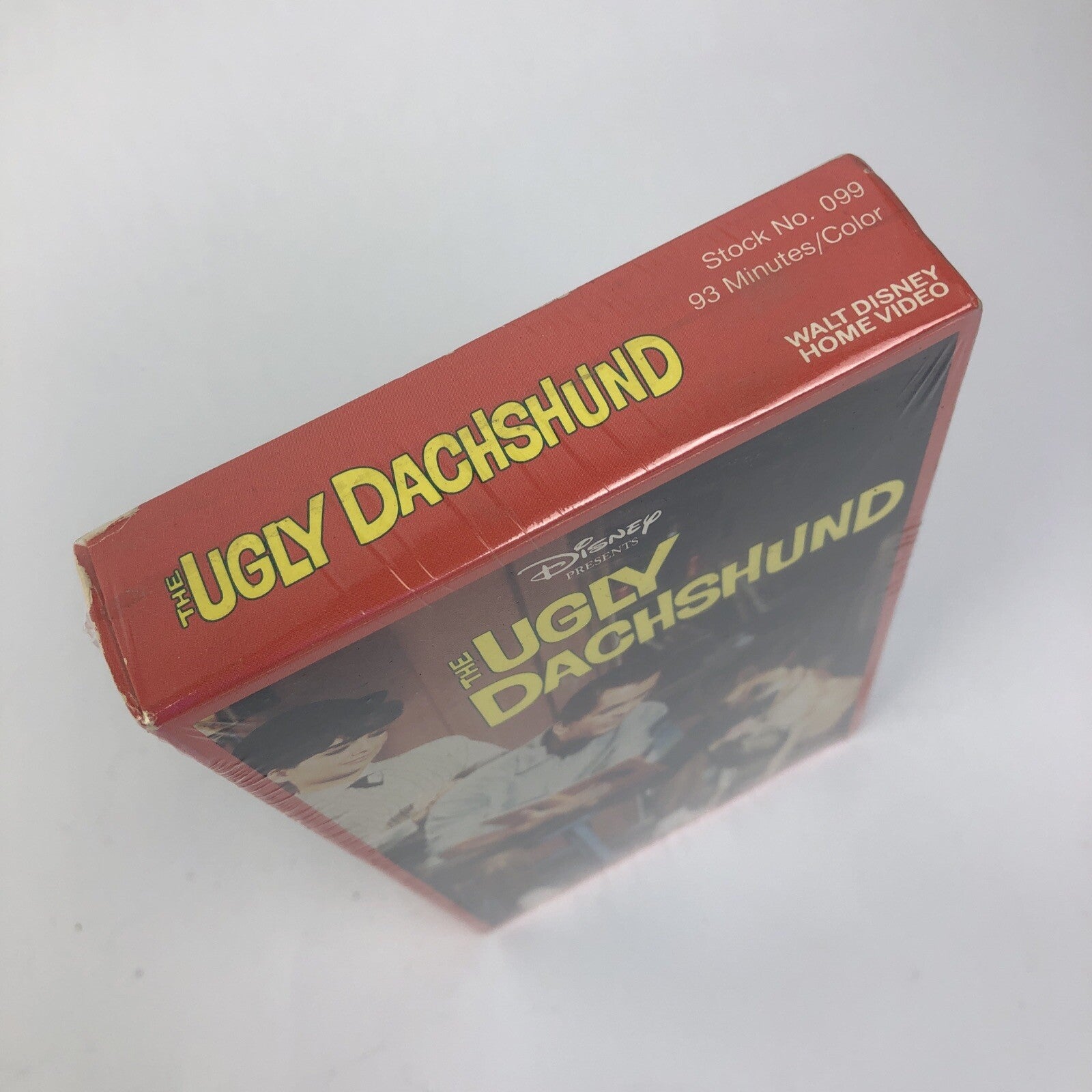 NEW VHS THE UGLY DACHSHUND WALT DISNEY DEAN JONES SEALED - LOOK