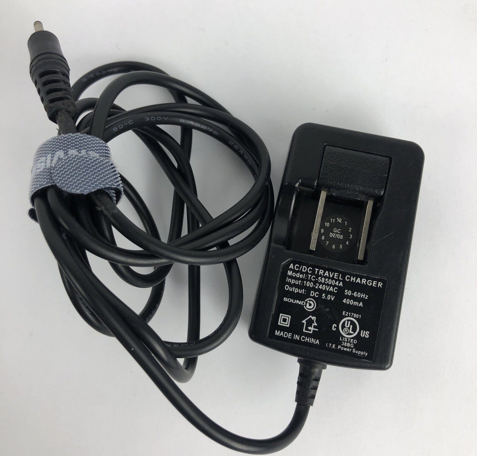 Black Travel AC/DC Adapter / Power Supply Model TC-585004A 5.0V 400mA A27
