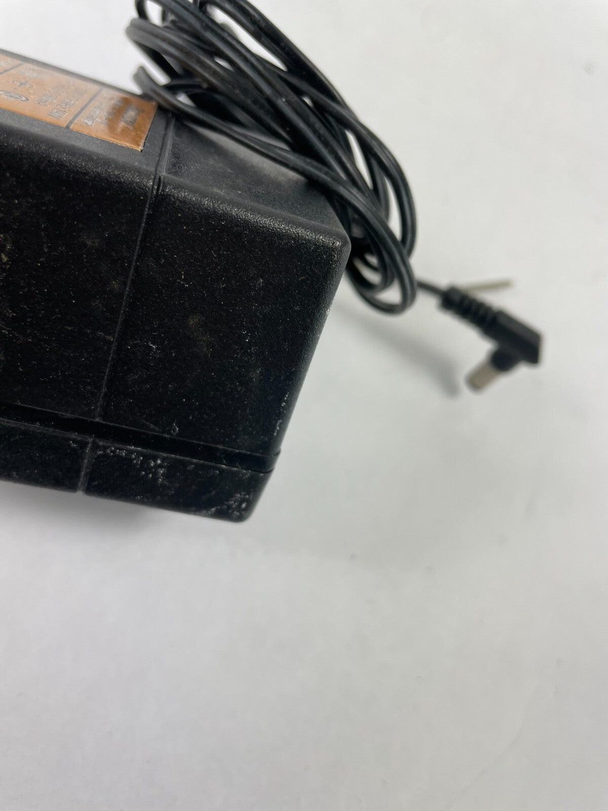 Geniune Recoton 48-15-800 D Output 15 V 0.800 A Power Supply Adapter B01