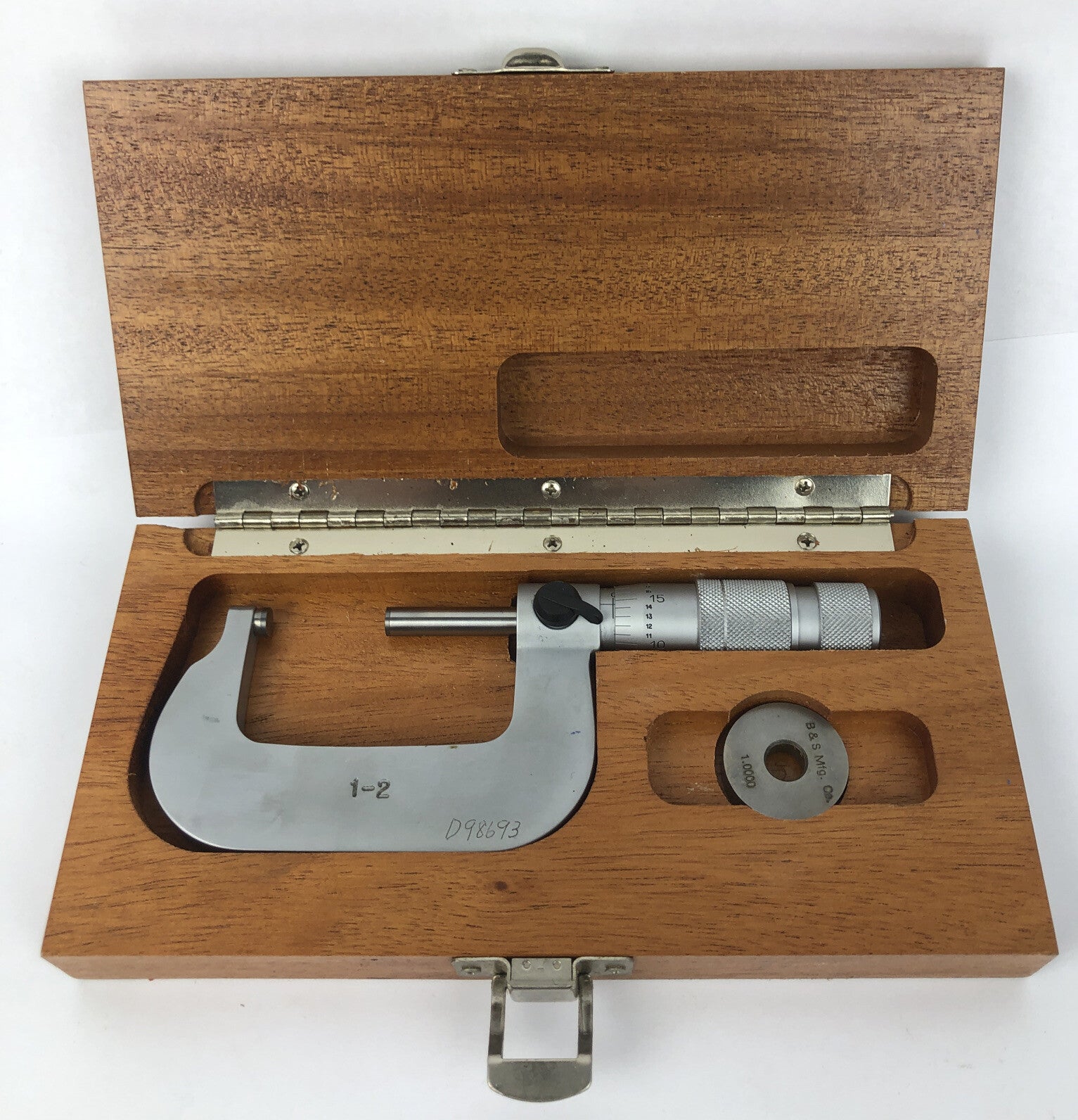 Vintage BROWN & SHARP OUTSIDE MICROMETER 1"-2", RESOLUTION .0001" w Wood case