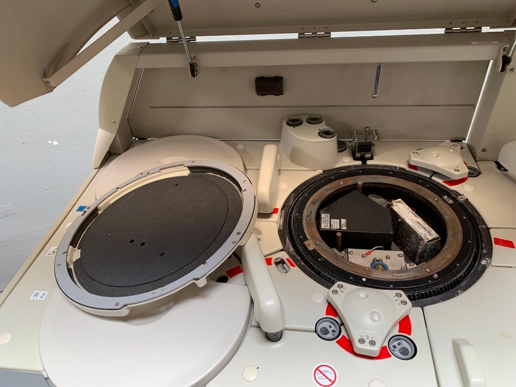 Beckman Coulter Olympus AU640e Chemistry Toxic Analyzer