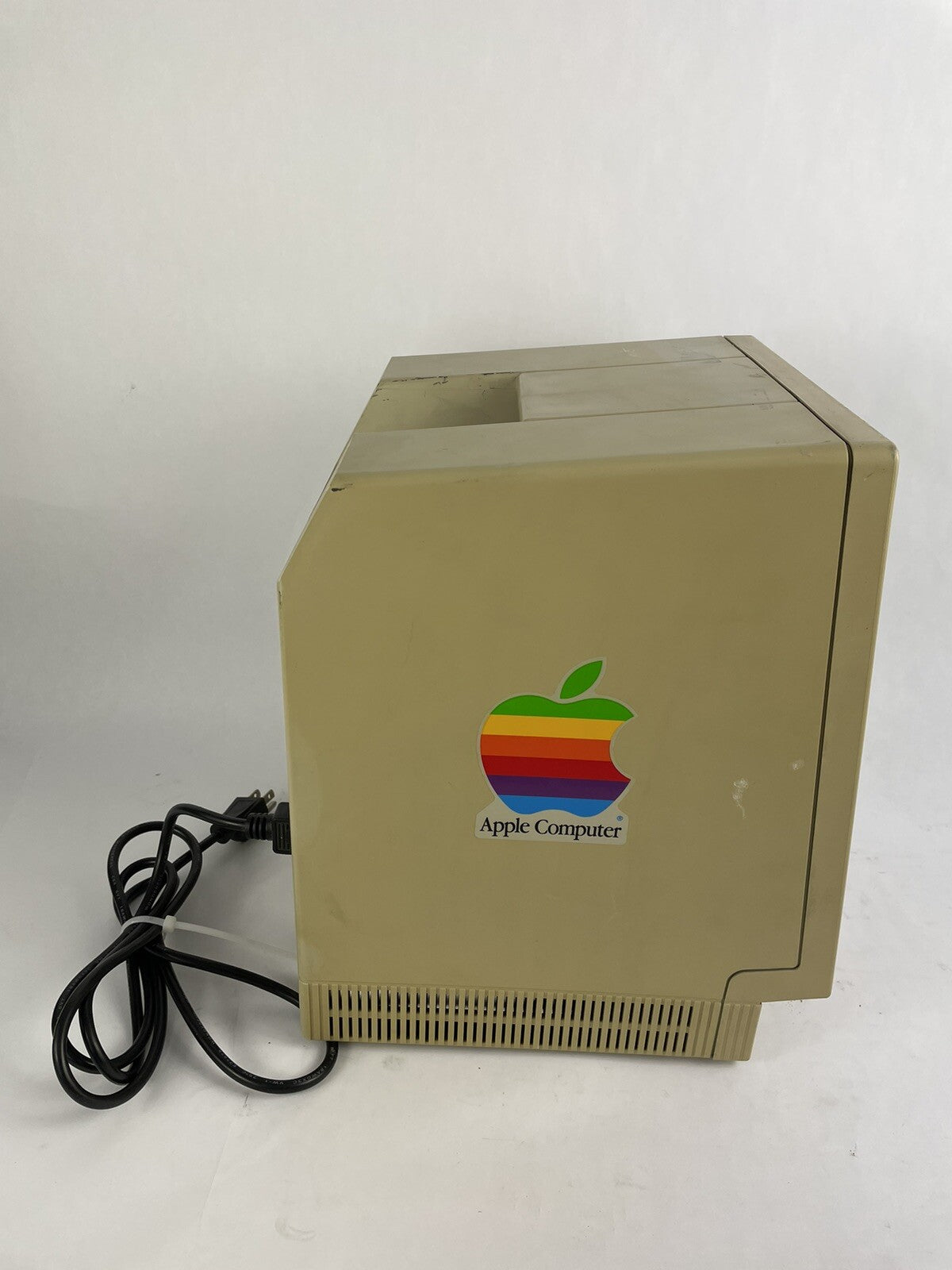 Vintage Apple Macintosh SE Computer M5010
