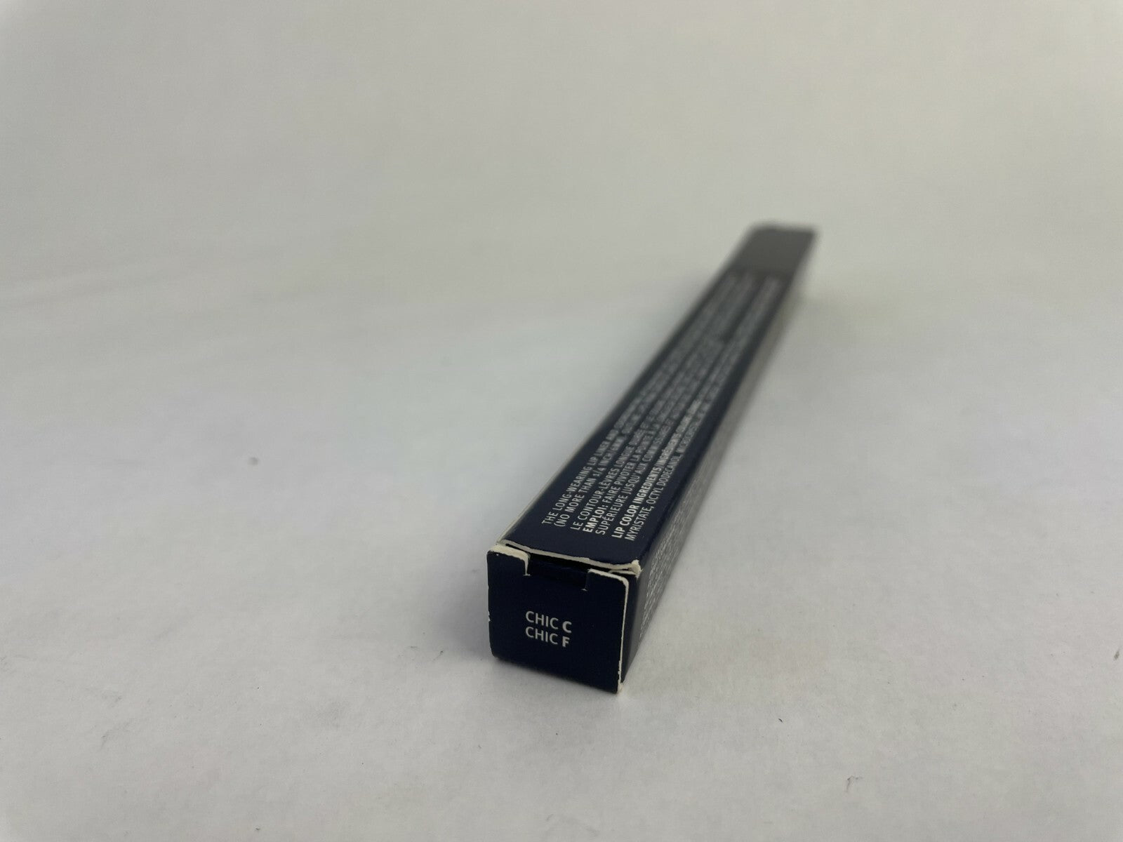 Avon Color Definition Lip Duo Pour Les Levres Diaphane Glimmersticks 1.20g Q1
