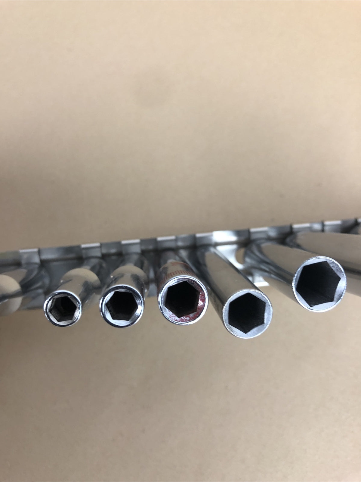 Craftsman 1/4" Drive 9pc Metric 6pt Deep Socket Set - 4mm to 13mm - no 10mm