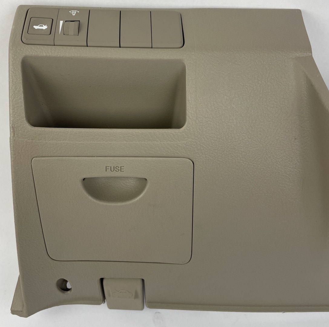2007-2008 KIA SPECTRA LOWER DASH KNEE BOLSTER P/N 84750-2F062NM GENUINE OEM NOS