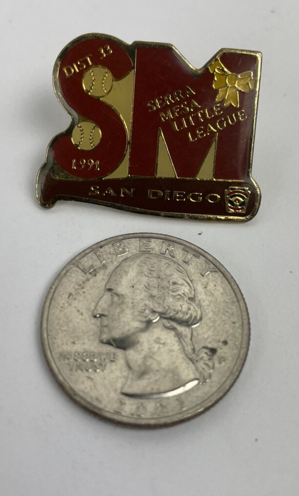Vintage Sierra Mesa San Diego Little League Baseball Hat Lapel Pin 1991 Dist. 33