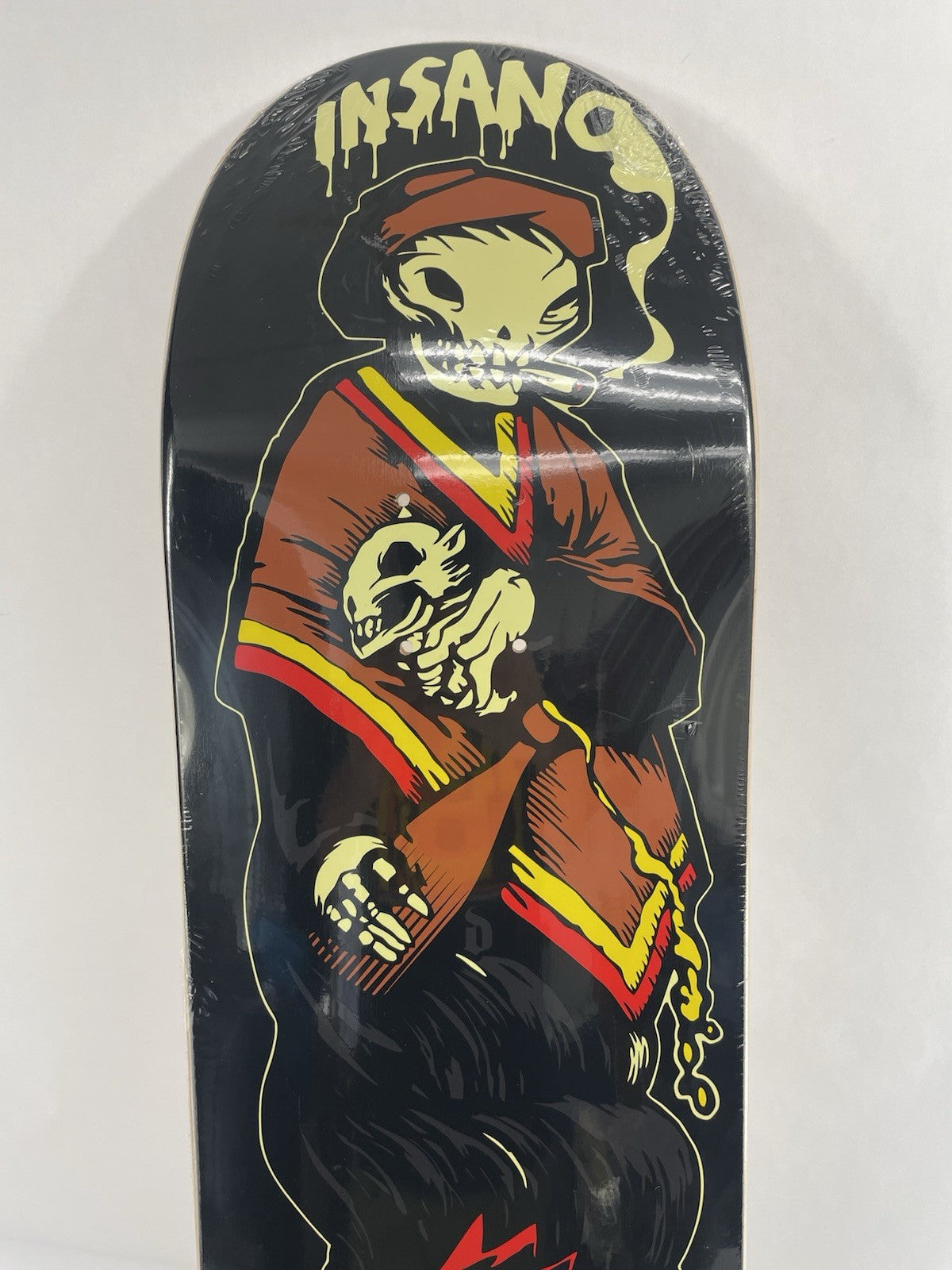 Isano Skateboards Skull Blunt 8.5-inch rare skateboard deck with premium hard rock maple construction and bold skull graphic.