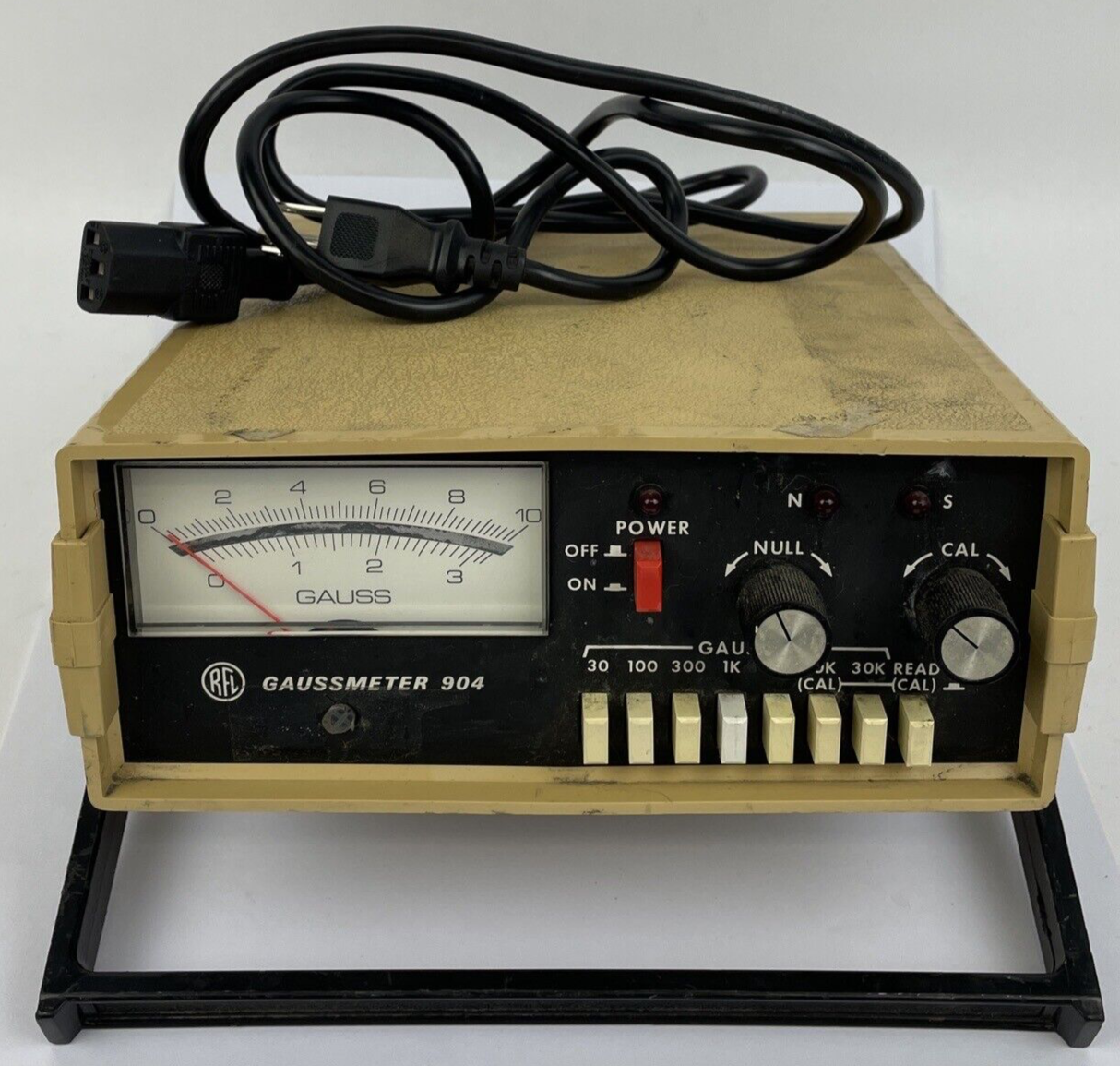 RFL Industries 904 GAUSSMETERA.C. Voltage 50 / 60 Hz 230V 115V - USA Made