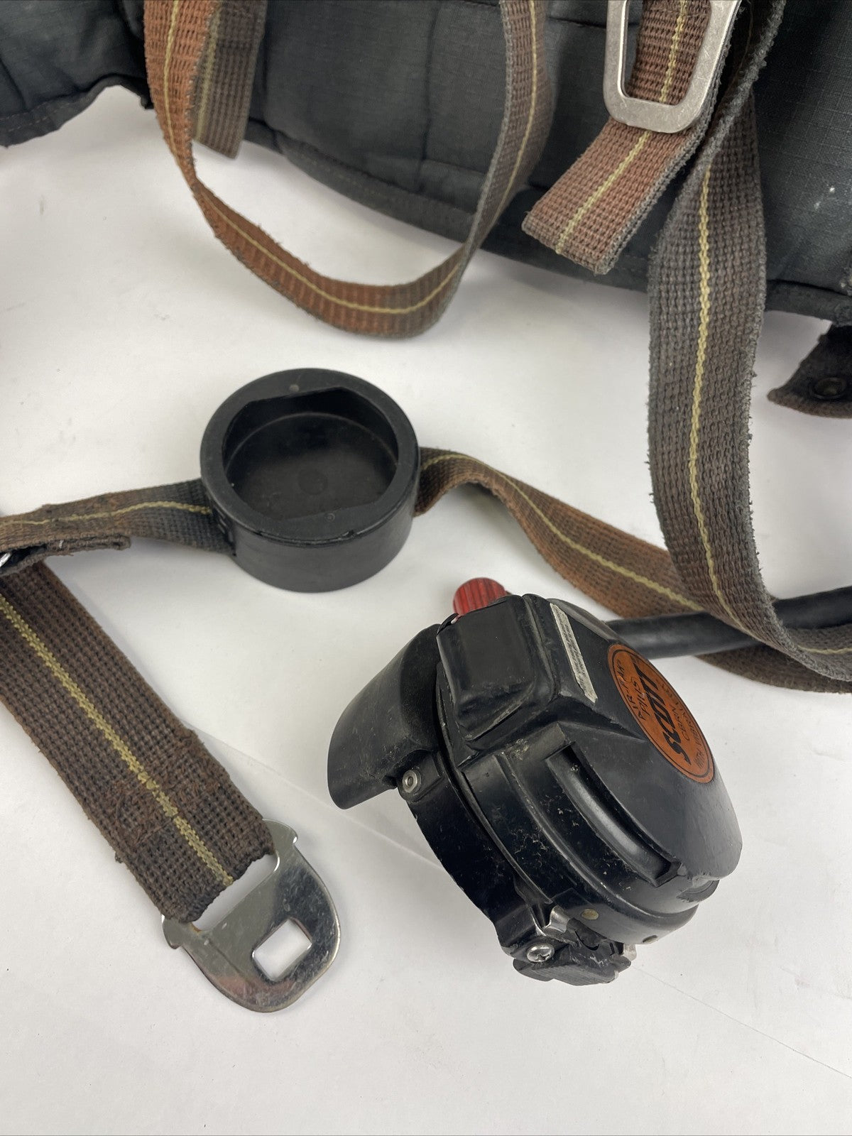SCOTT SAFETY 4.5 4500 SCBA Air Pack Harness EZ-Flow Air Pak Plus w Sensor LOOK