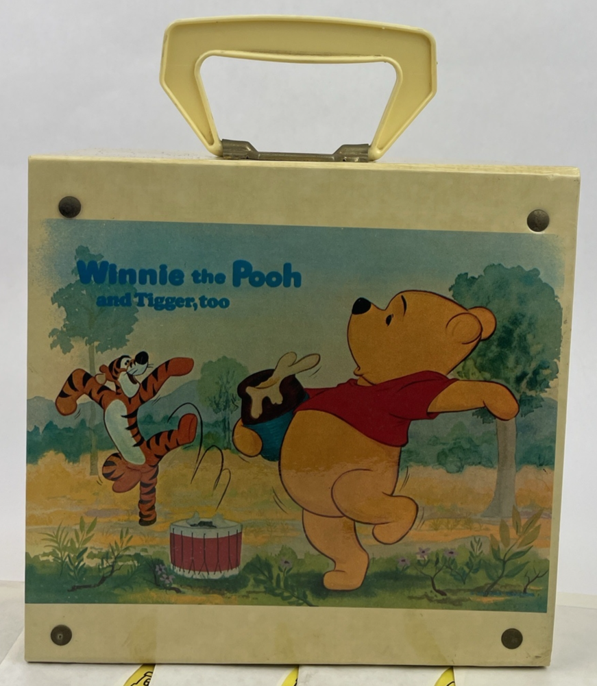 1970's “ Winnie the Pooh and Tigger Too ” 45 RPM Record Carrying Case 10 Records