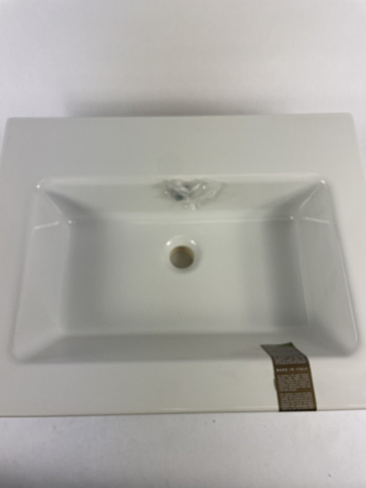 Catalano New Light 62 rectangular ceramic bathroom washbasin sink 24-3/8 x 19 inch