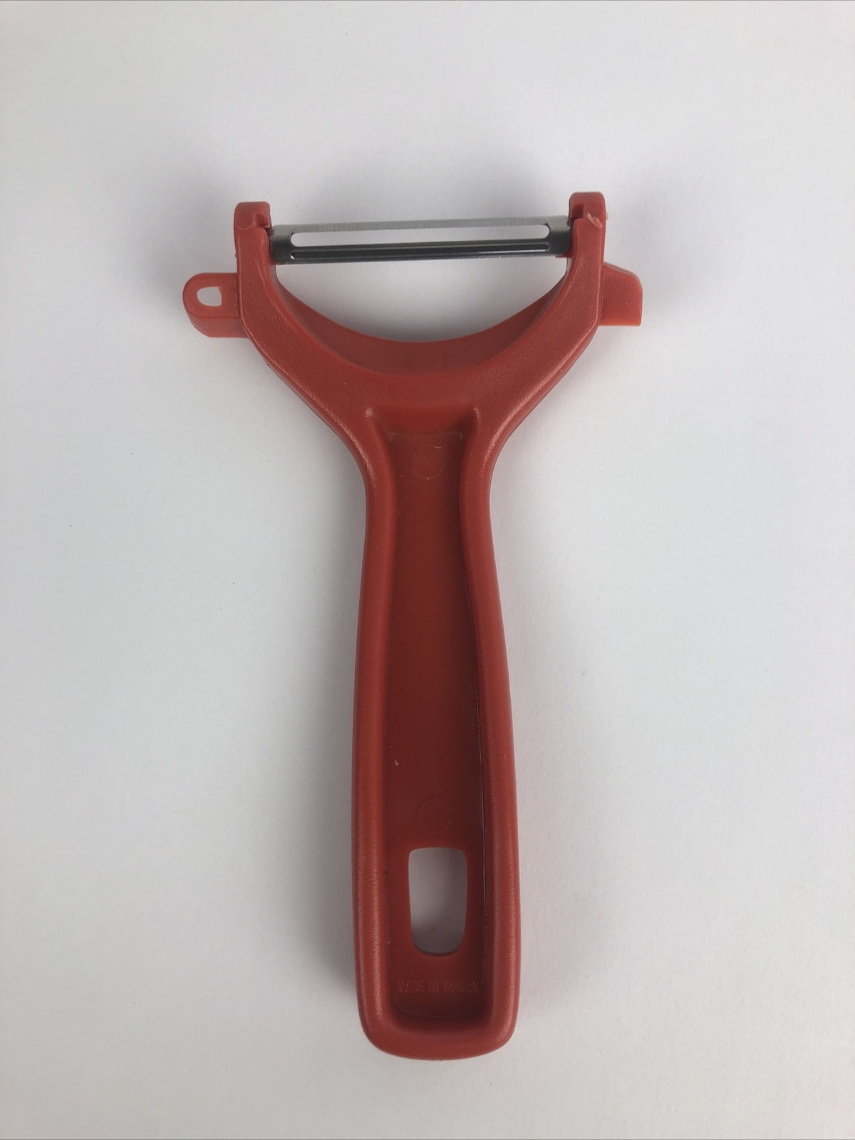 Swiss Style Vegetable Peeler 3-Function Easy Use – Made in Taiwan - Lot of 2