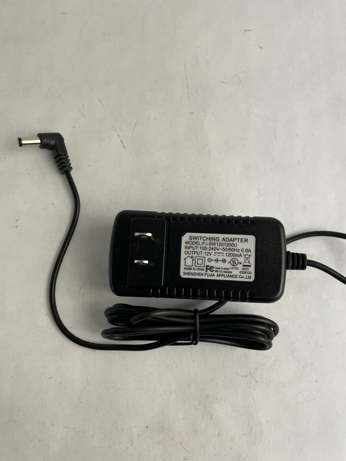 Genuine Ac Adapter FJ-SW1201200U Output 12 V 1200 mA Power Supply Adapter A79