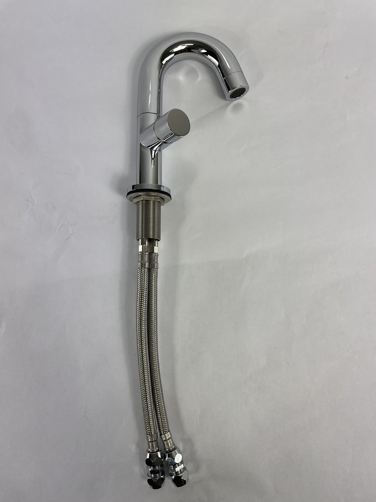 Polished Chrome Single Control Bathroom Faucet Horus Knick Collection