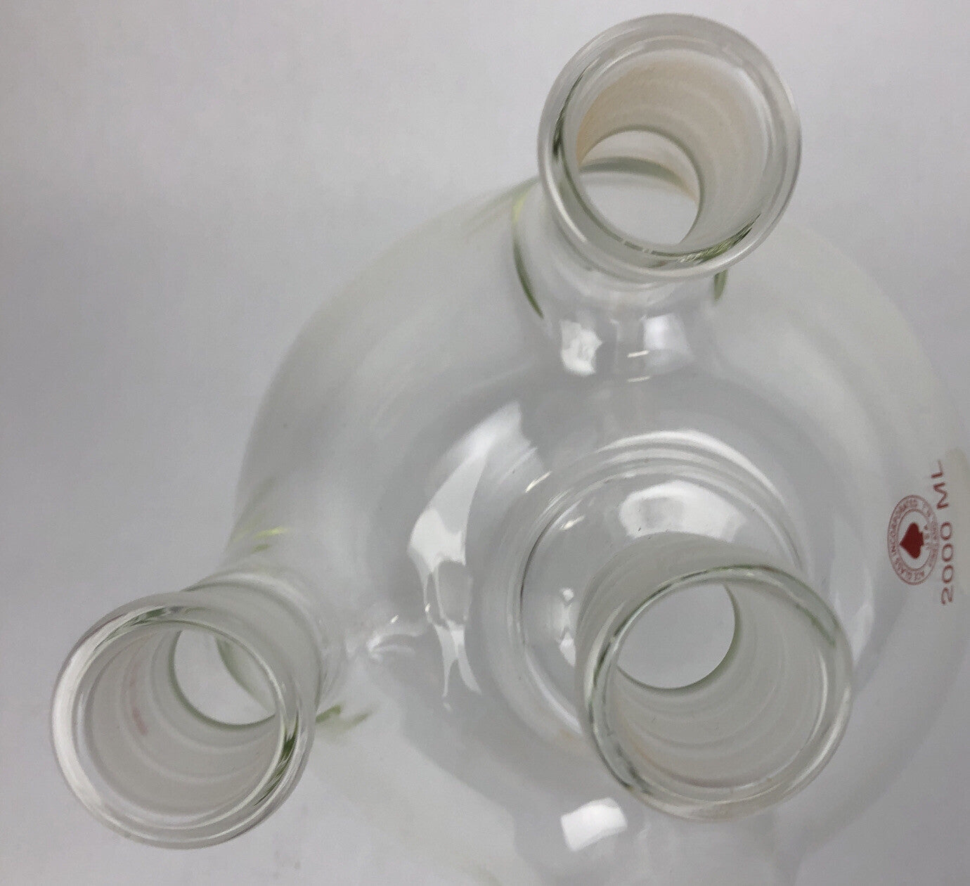 ACE Lab Glass 2000mL reaction vessel with #36 ACE-Thred and 24/40 glass joints.