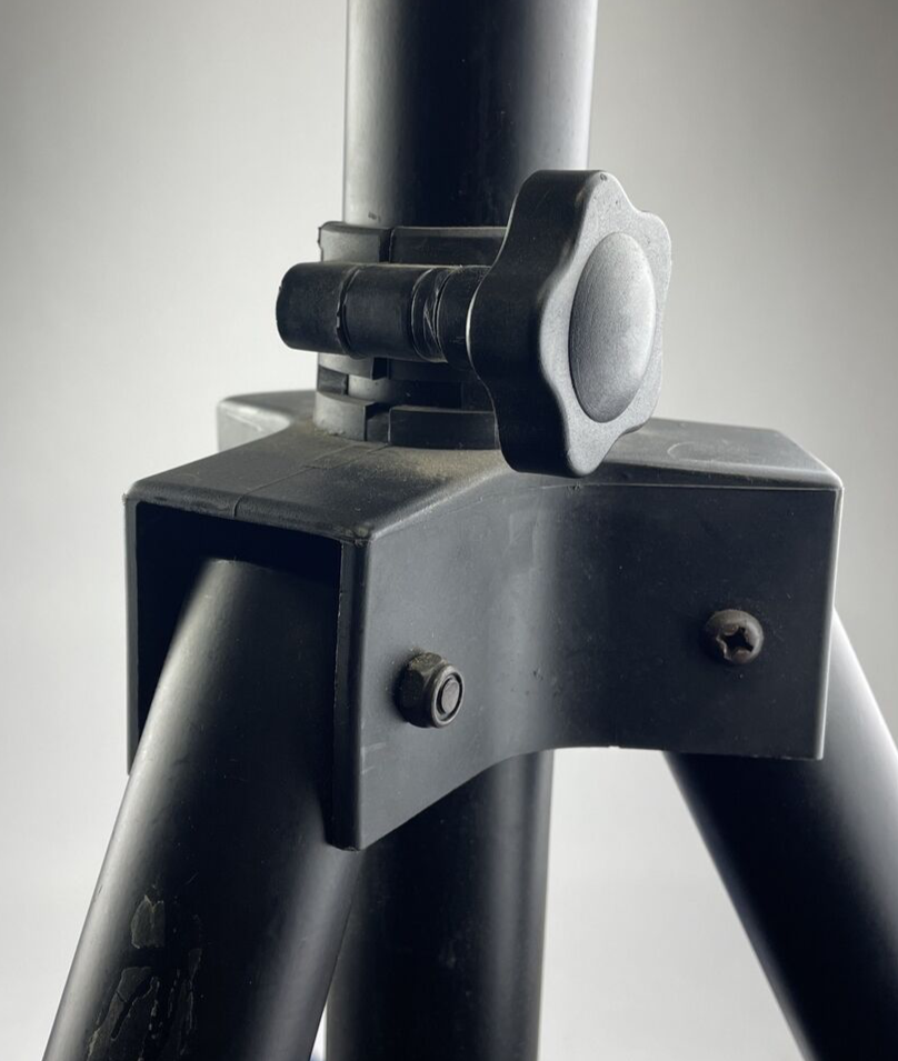 2 x Heavy Duty Tri-Pod Lighting Speaker Base Stands 1.5" Tubing Max Height 8'