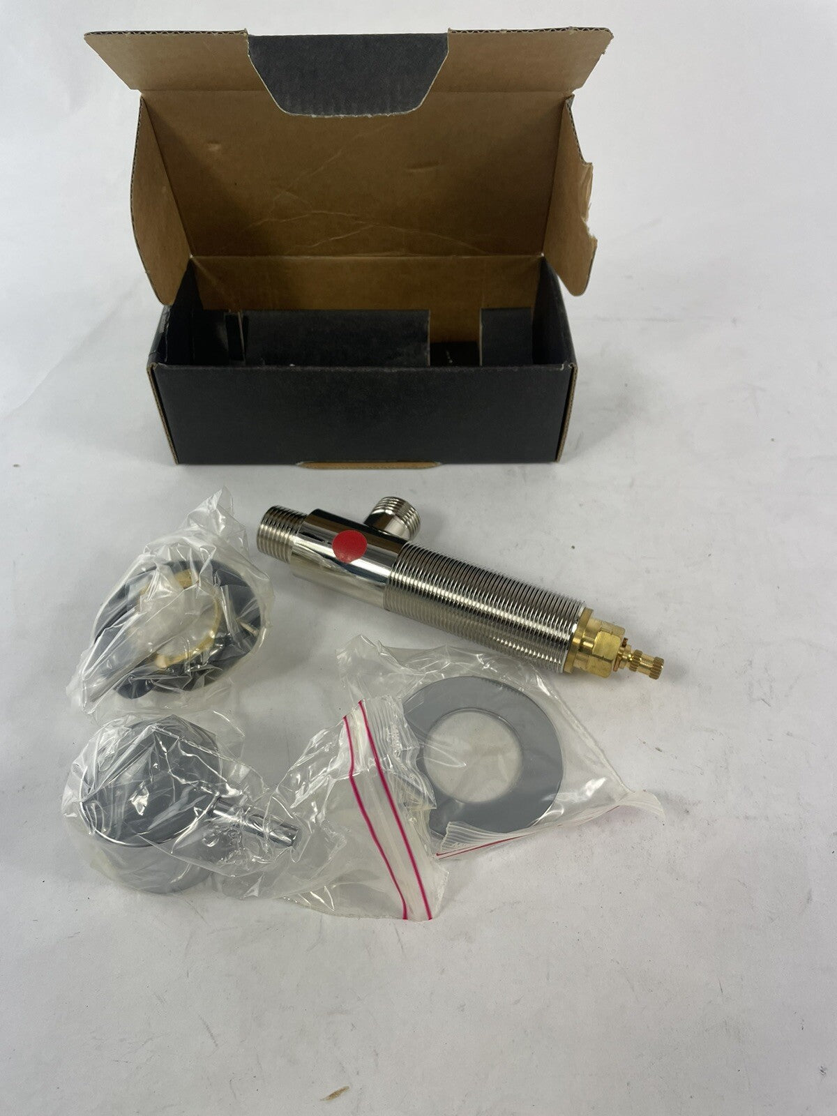 Vola Stop Valve S50DH Stop Valve, Standard 25 mm, Anti-Clockwise polished chrome