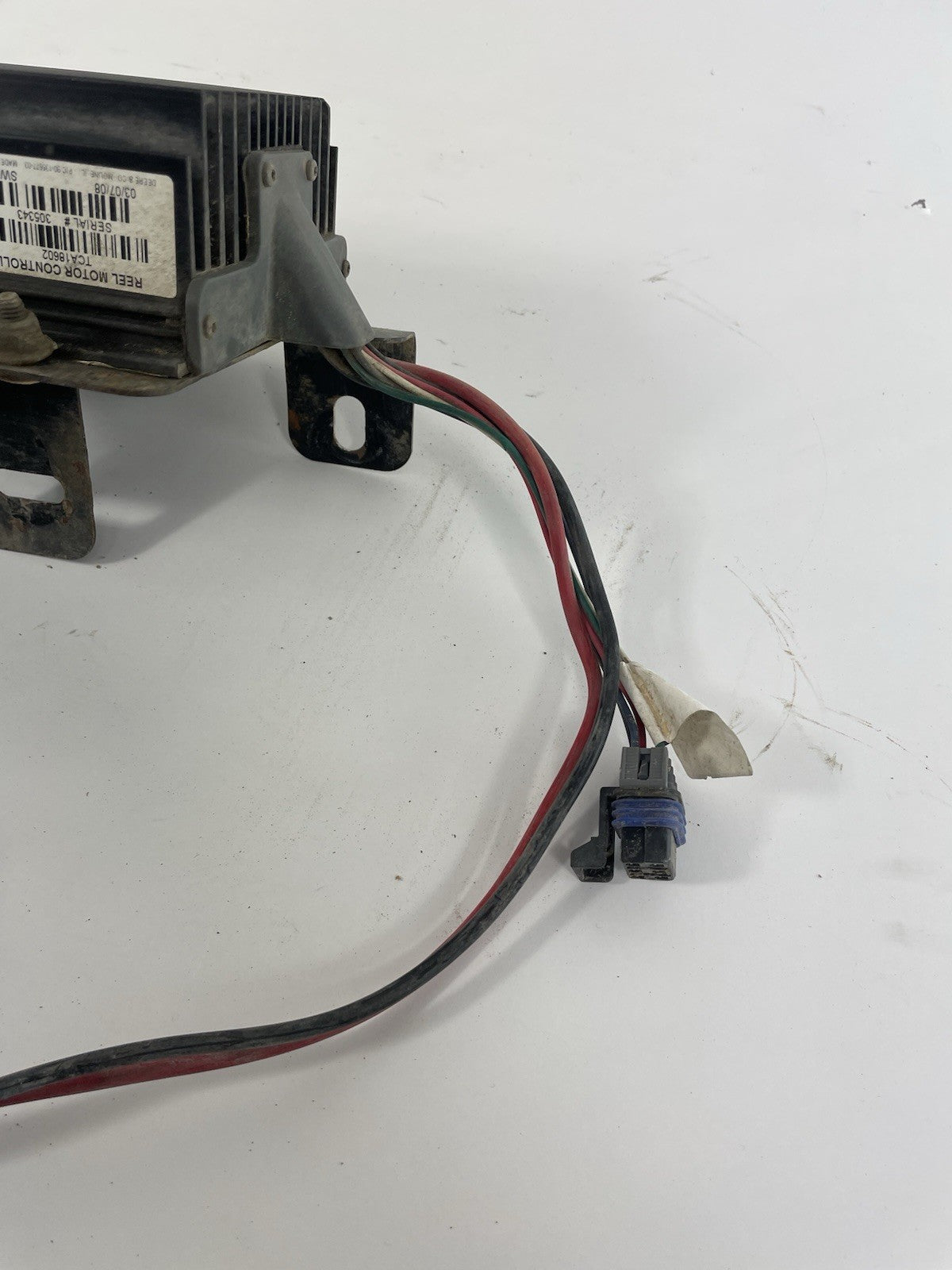 John Deere TCA18602 Control Assembly With Bracket