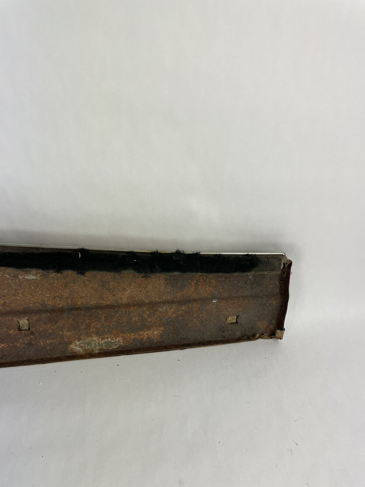 Mopar Charger 1970 rear quarter window trim panel RH