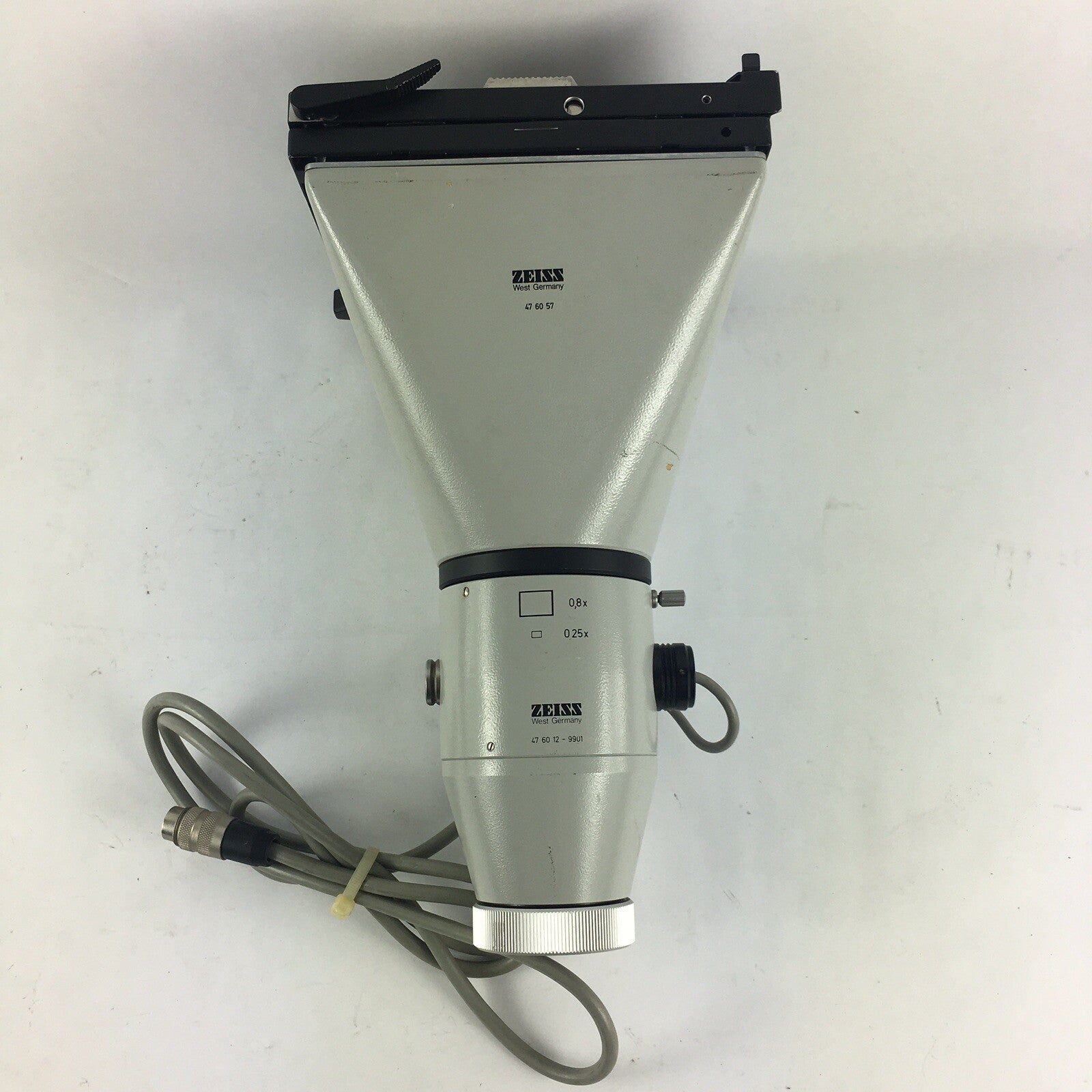 Zeiss Microscope Mount Shutter 47 60 57 + Prontor Magnetic Shutter 47 60 13 9901