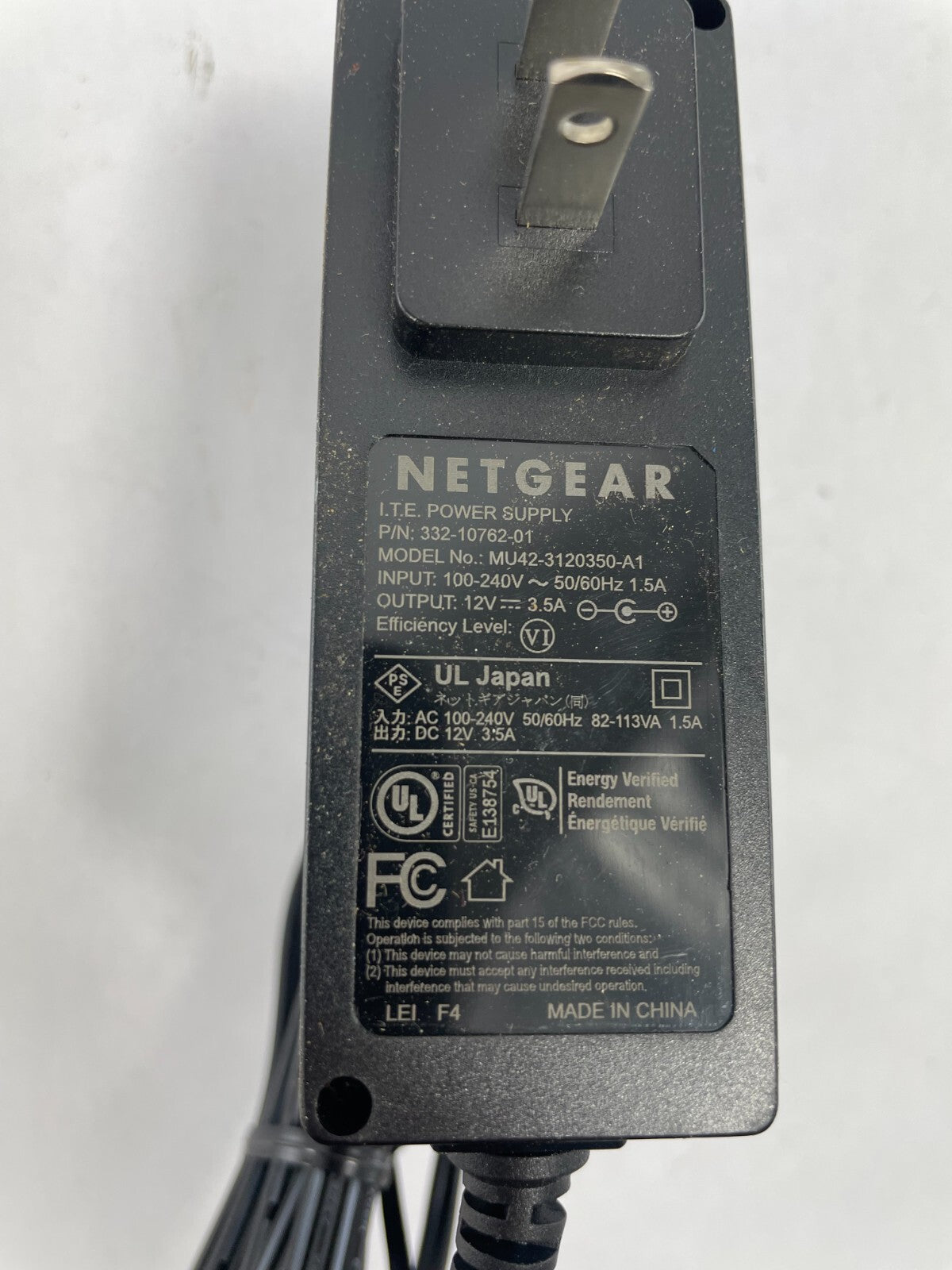 Geniune Netgear 332-10762-01 Output 12 V 3.5 A Power Supply Adapter B01
