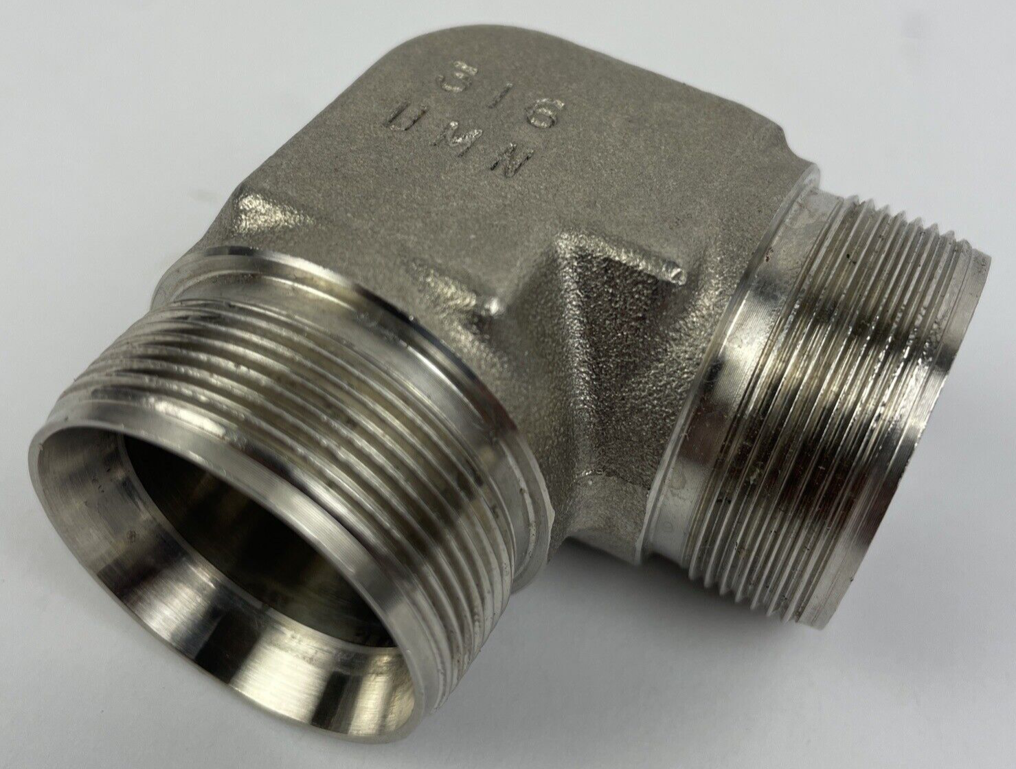 OEM Swagelok 316 UMN 1.25" 90 Degree Elbow Male - LOOK