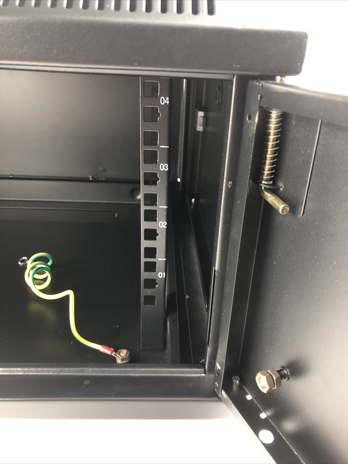 Fibretronix Rack Enclosure Steel Locking Storage Case 23.5"x17.5"x11" Wall Mount