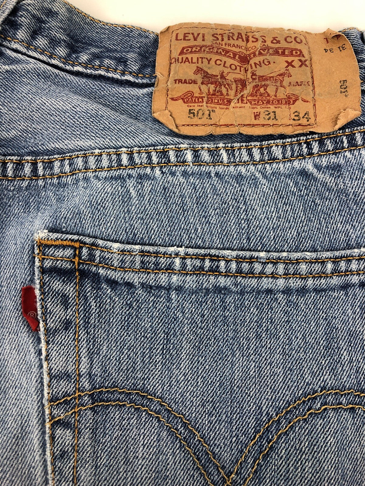 Vintage Levi 501 Jeans Red Tab Blue Straight Button Fly (Patch W31L34) W 31 L 33