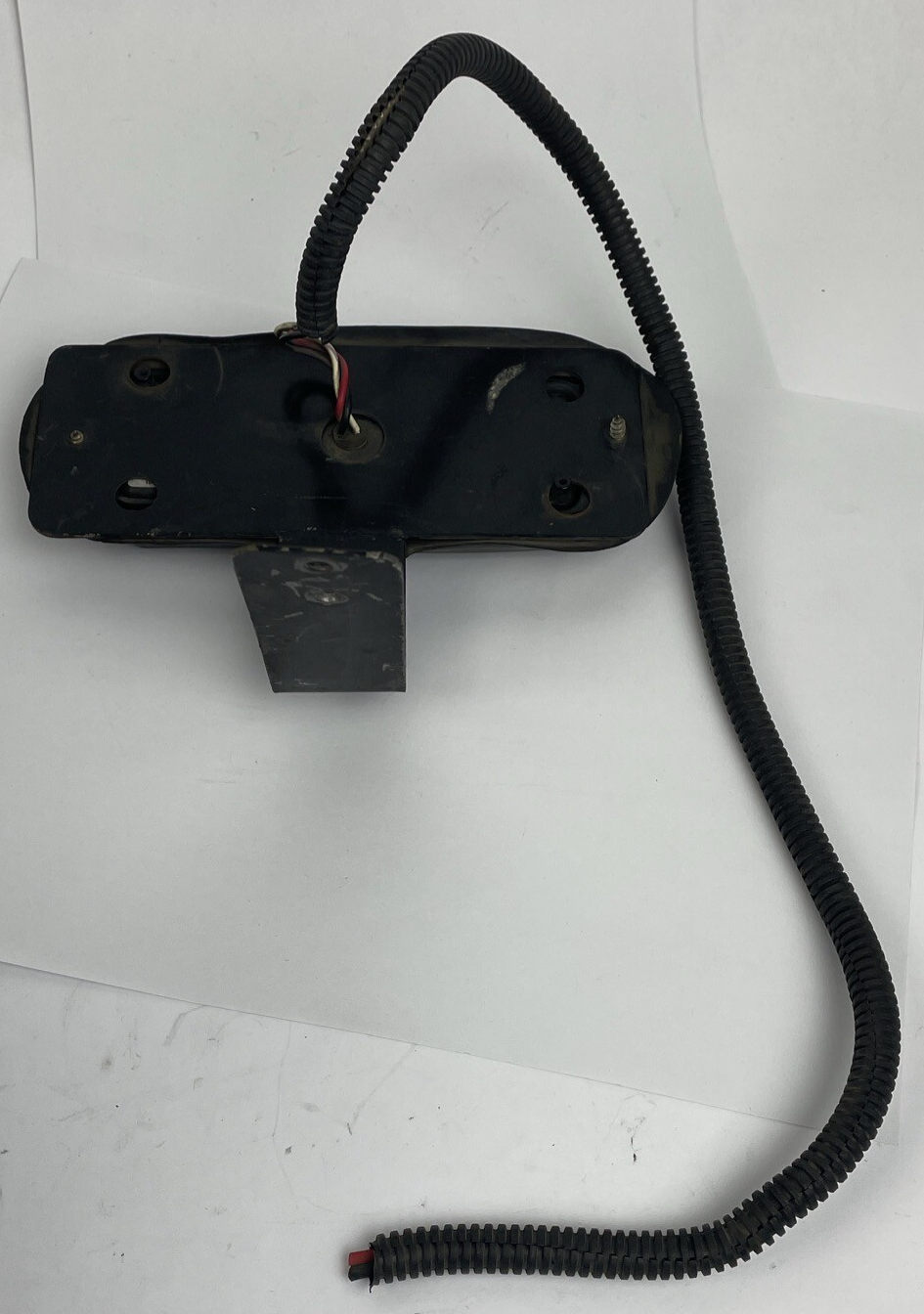 Whelen SMARTLED Wide Angle 500 Series Model Clear 12 vdc w Mounting Bracket LOOK