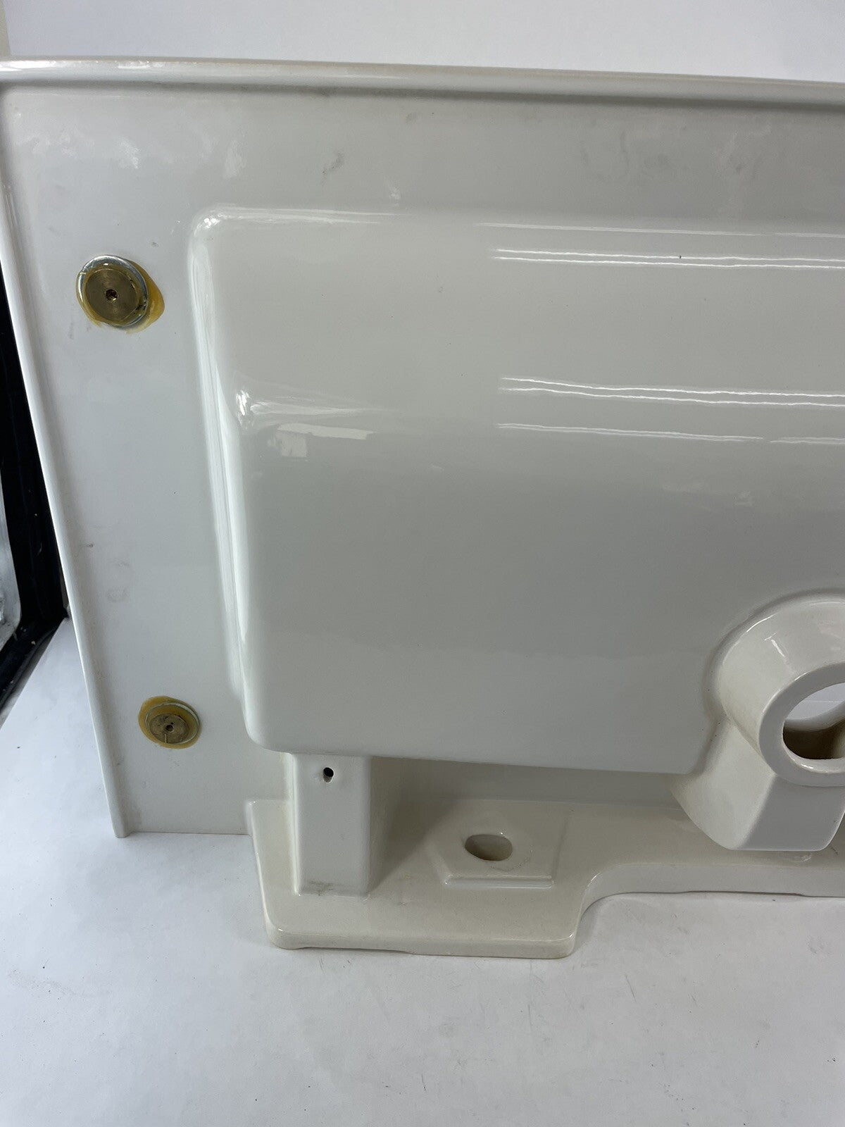 Roca Happening 357564 white ceramic spray bidet made in Spain