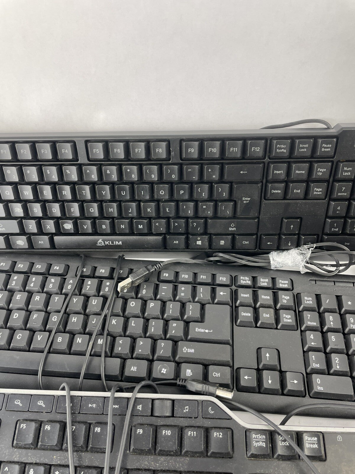 Lot OF 10 - USB Wired Standard Layout Keyboard 104-Key Mixed Random Brand Models