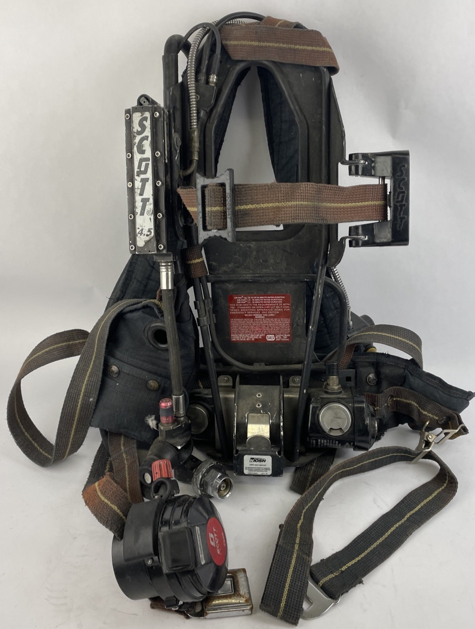 SCOTT SAFETY 4.5 4500 SCBA Air Pack Harness EZ-Flow Air Pak Plus with Sensor k