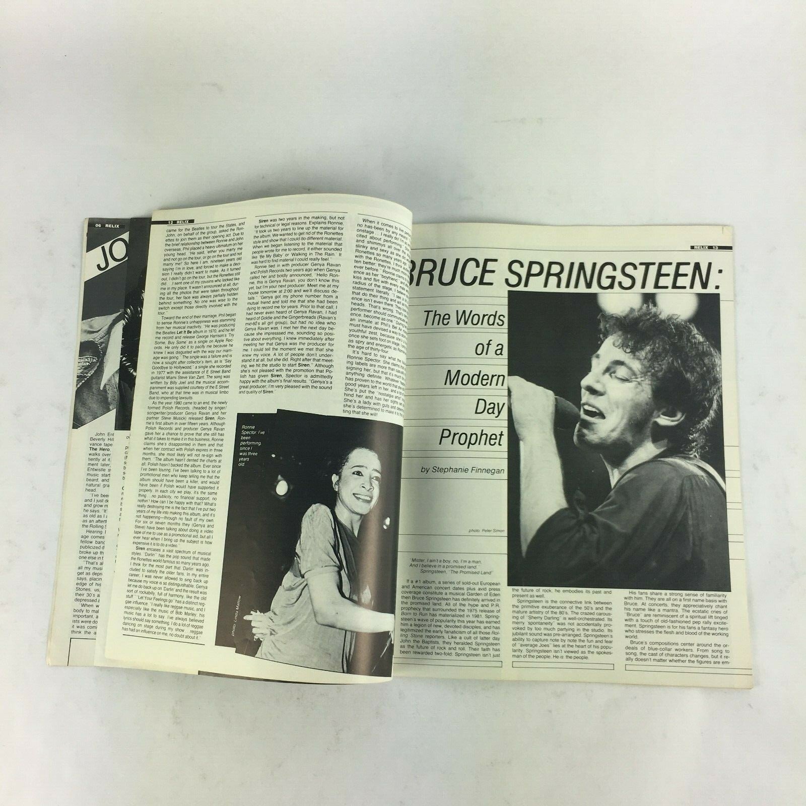 Relix Vol. 8 Magazine The Who's John Entwistle Springsteen! Ronnie Spector
