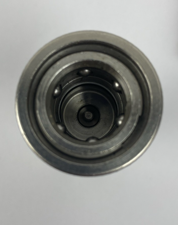 OEM Aeroquip FD45-Series-10 Quick Disconnect Coupling, 1/2" Male and Female