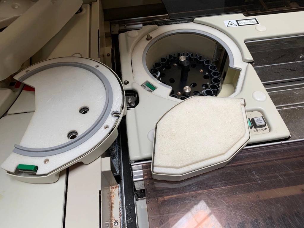 Beckman Coulter Olympus AU640e Chemistry Toxic Analyzer